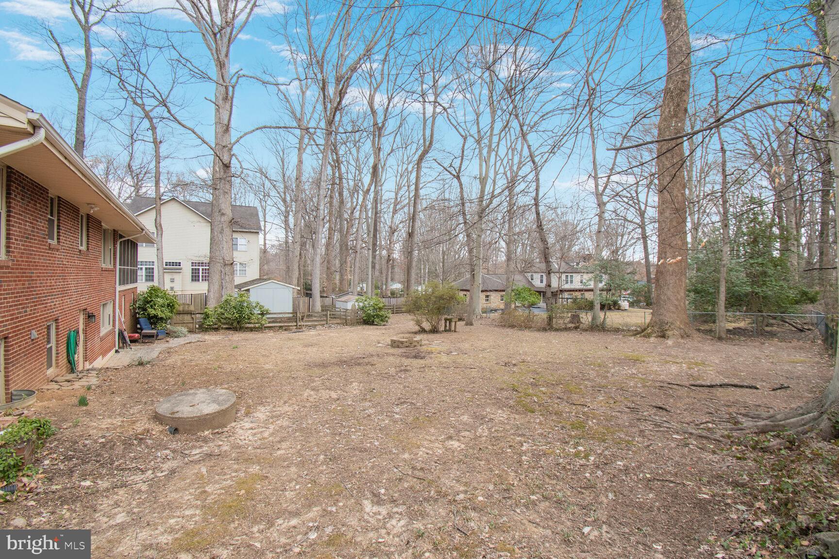 BROOK HILLS ESTATE - Residential Lease