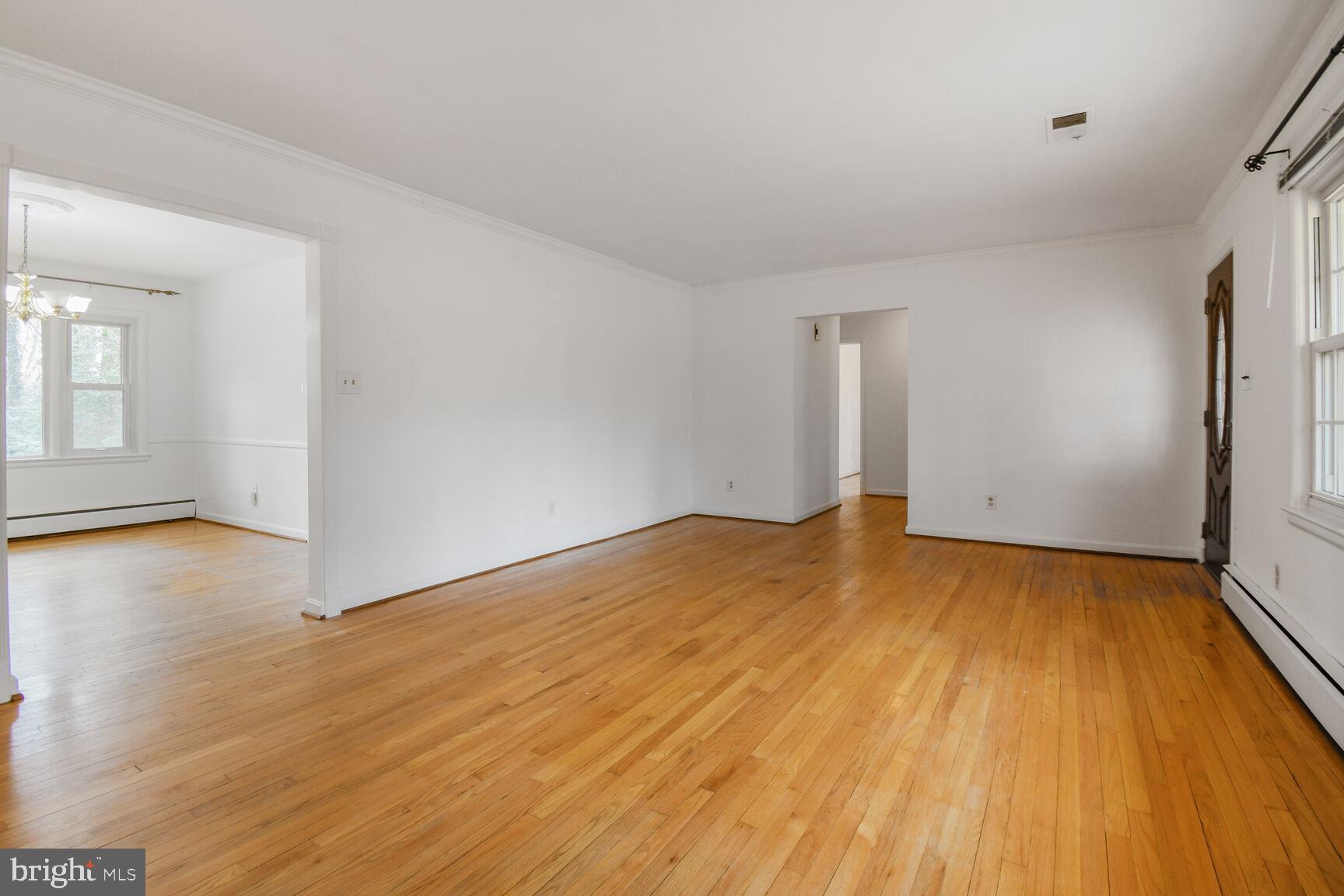 BROOK HILLS ESTATE - Residential Lease
