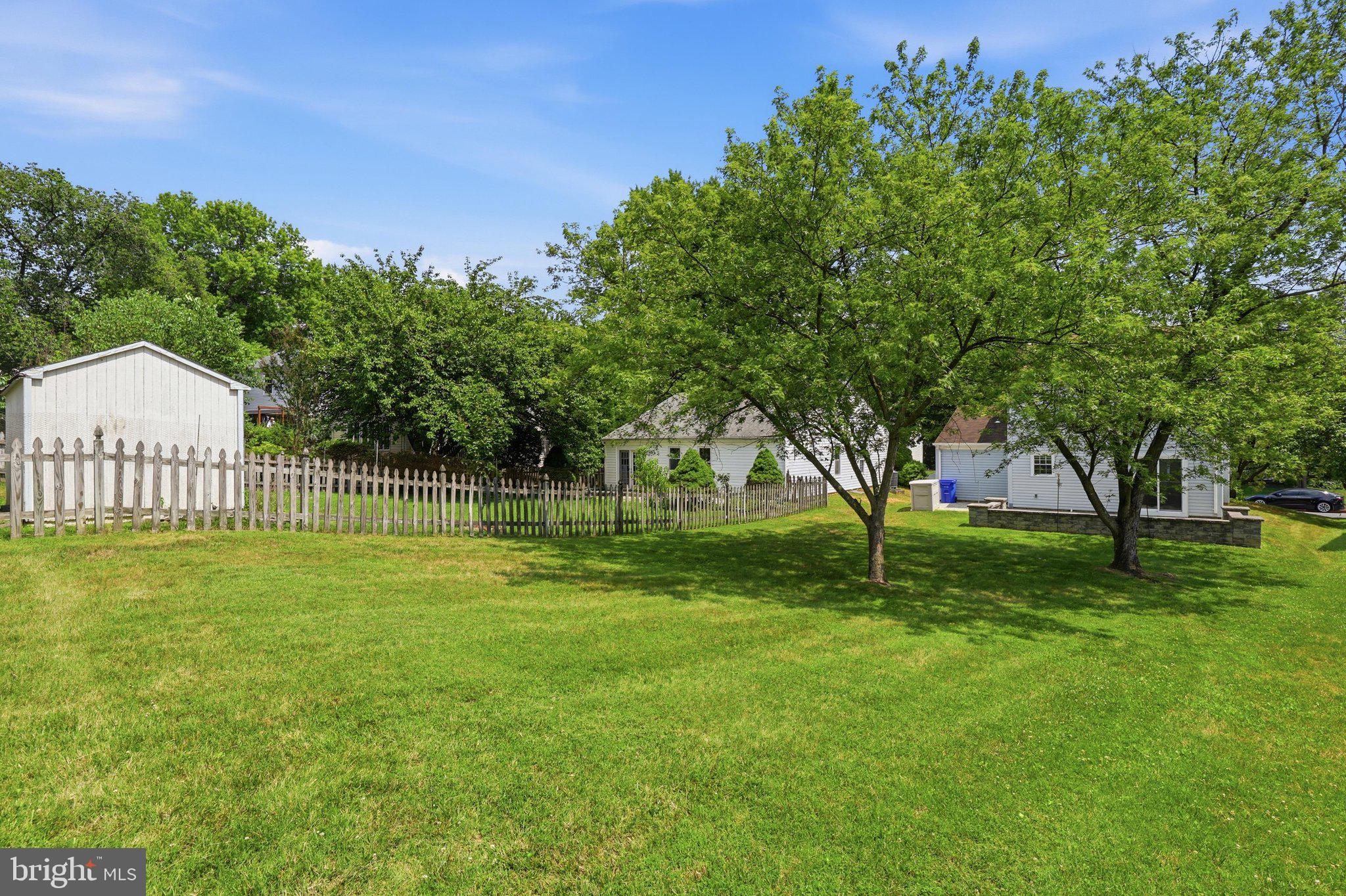 CHURCHILL TOWN SECTOR - Residential