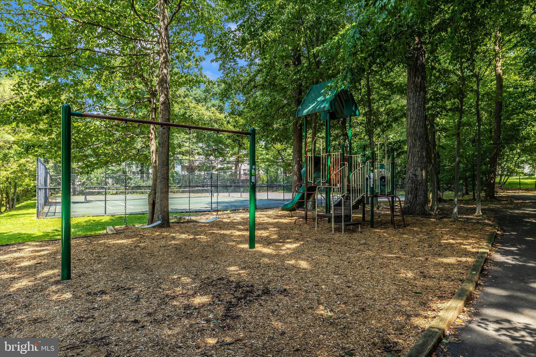 CHURCHILL TOWN SECTOR - Residential