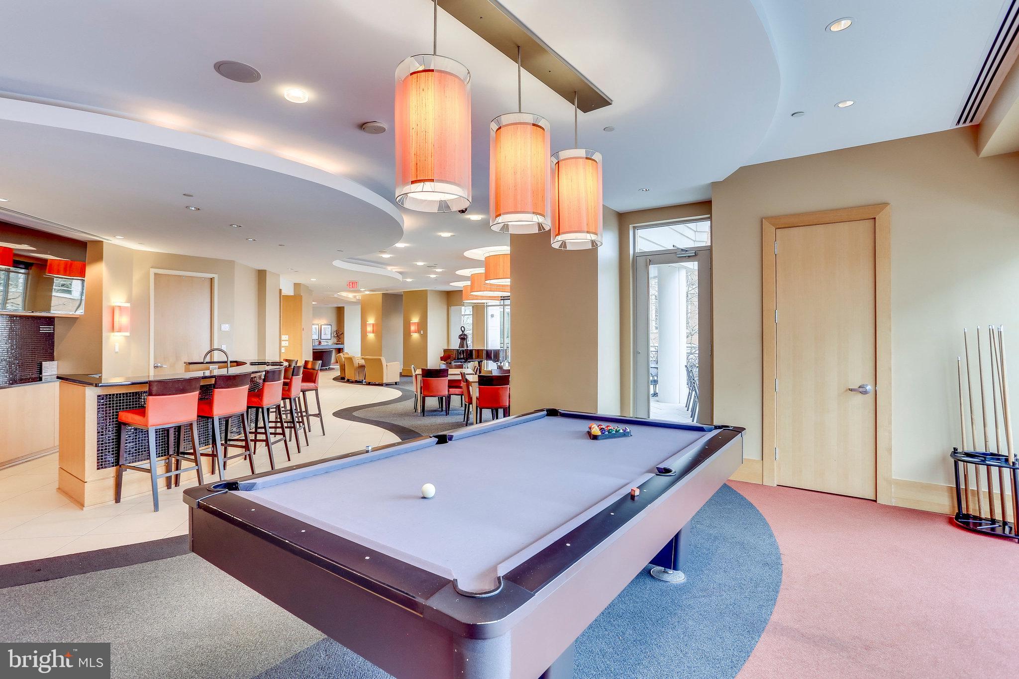 ONE NATIONAL HARBOR CONDOMINIUM - Residential