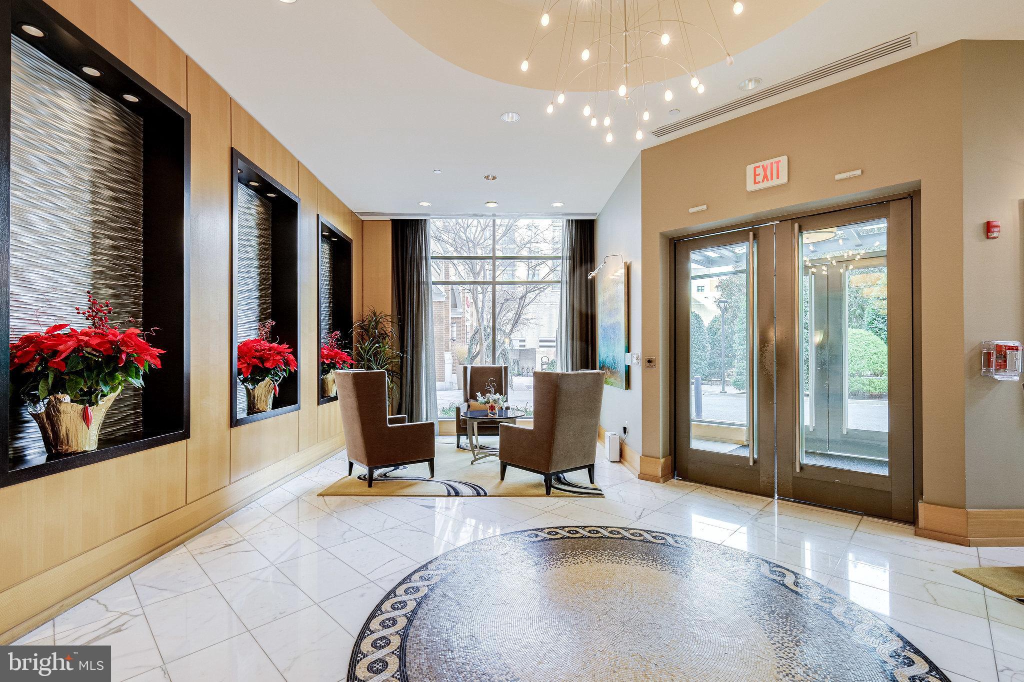 ONE NATIONAL HARBOR CONDOMINIUM - Residential