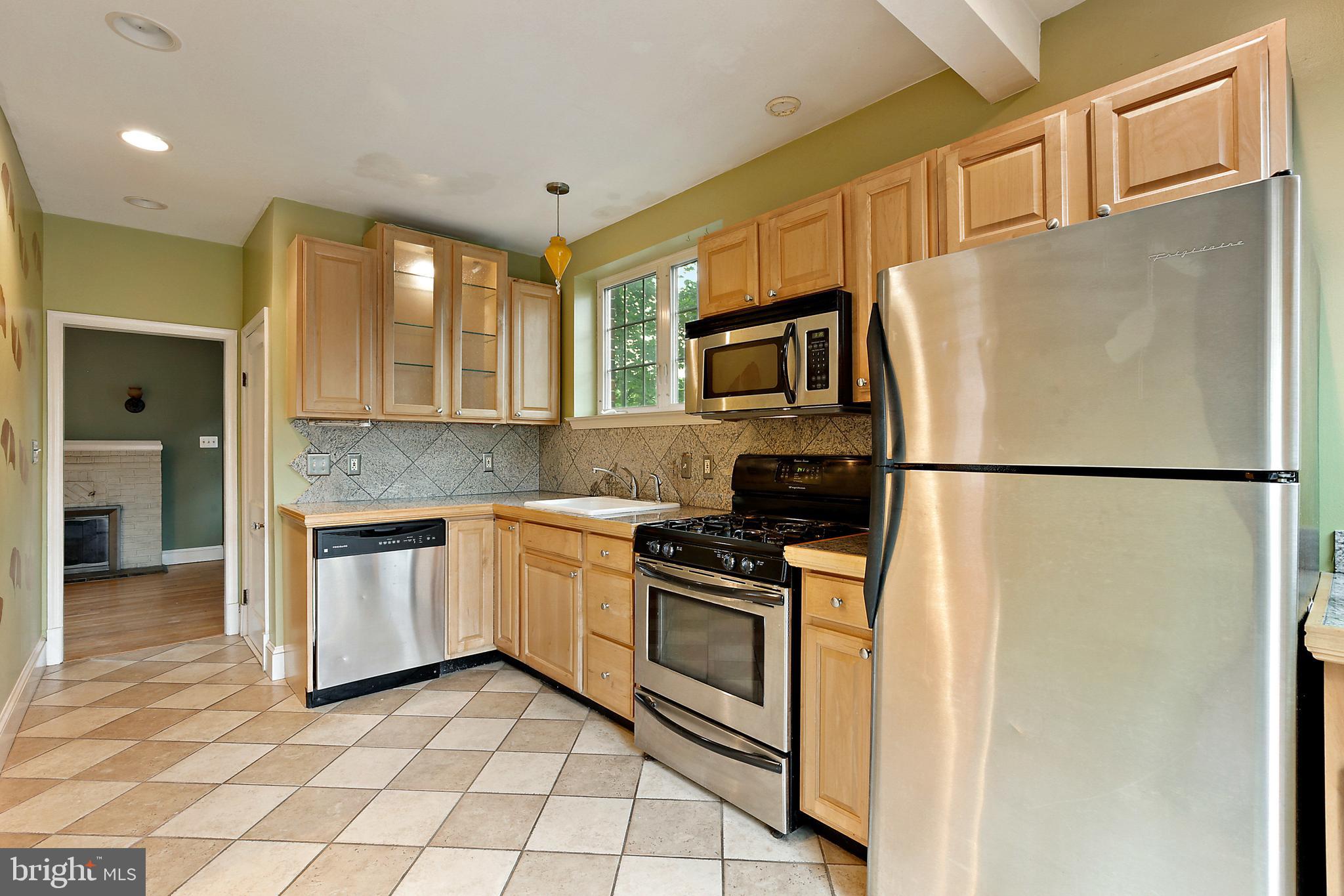WOODHOME HEIGHTS - Residential