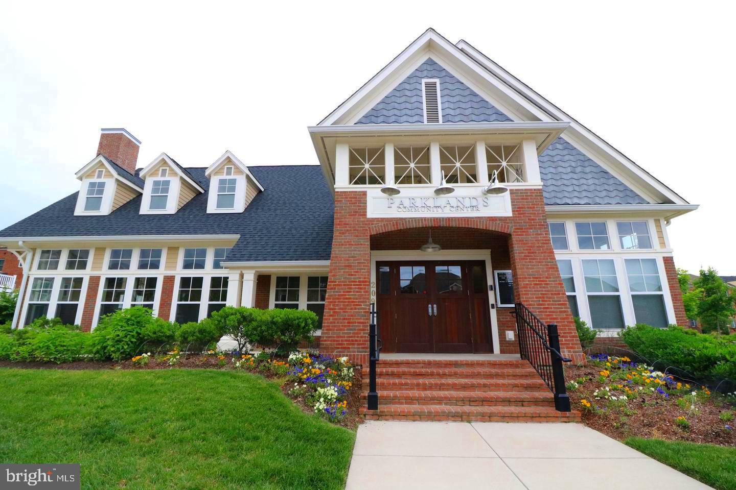 PARKLANDS AT WATKINS MILL - Residential