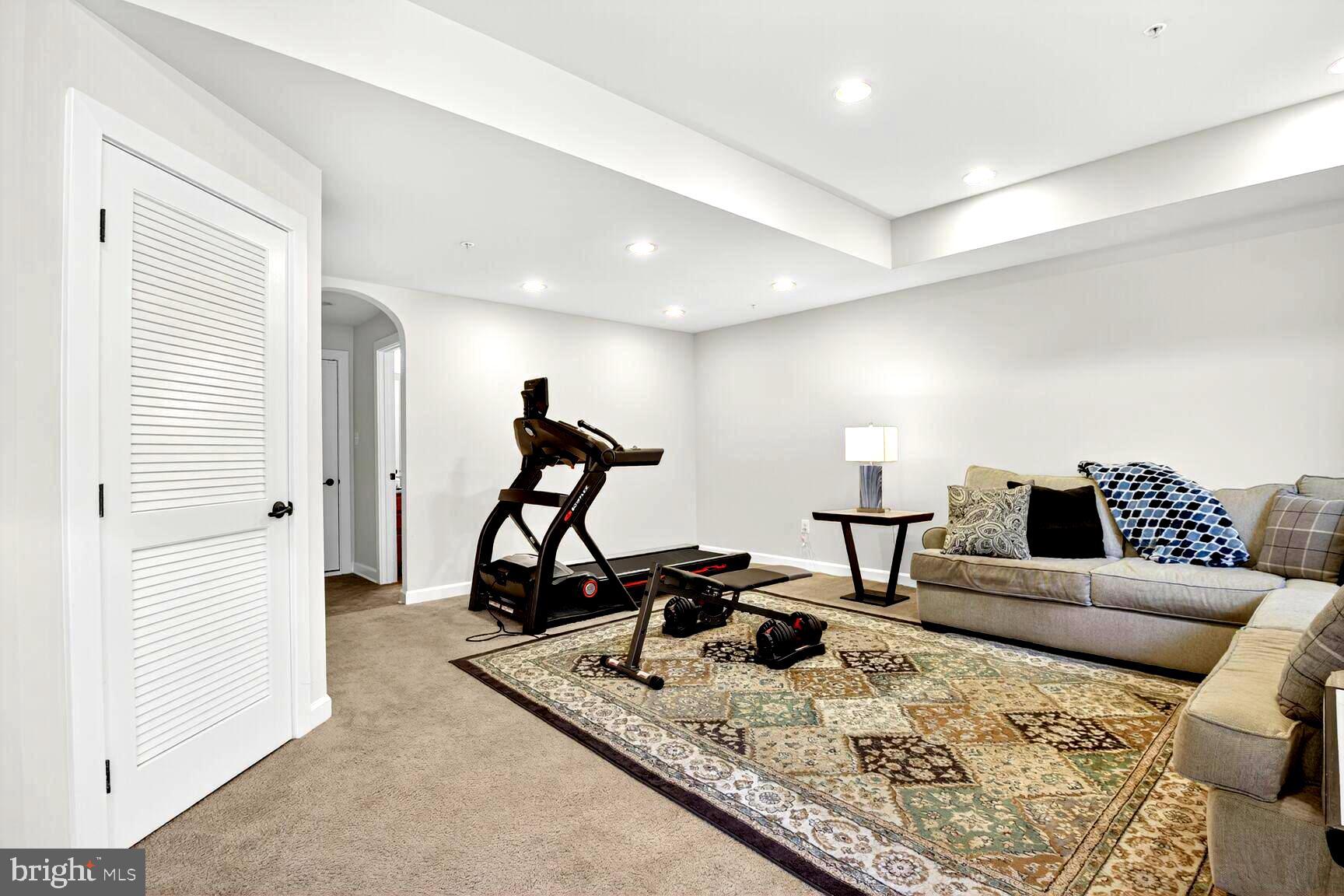 PARKLANDS AT WATKINS MILL - Residential