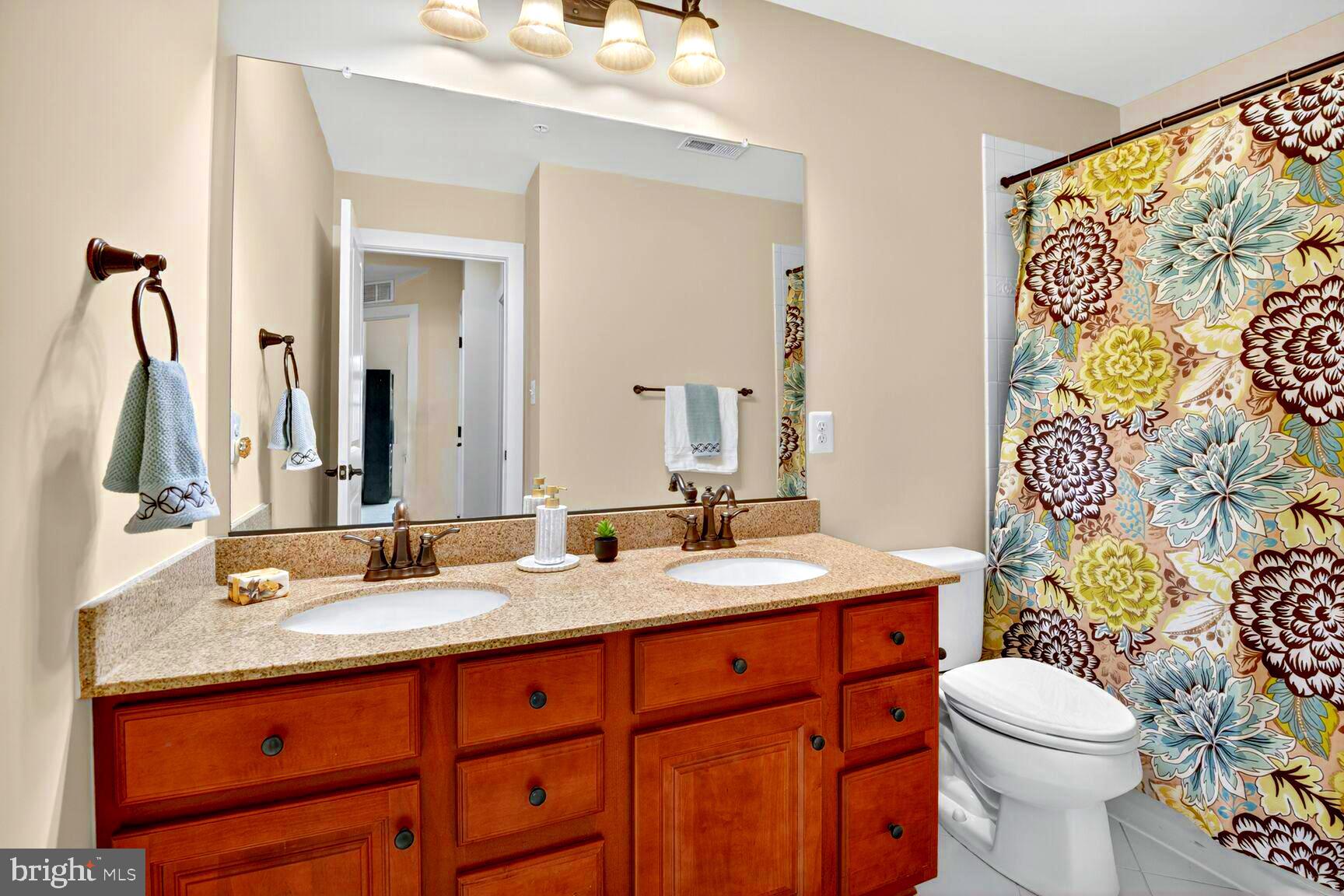 PARKLANDS AT WATKINS MILL - Residential