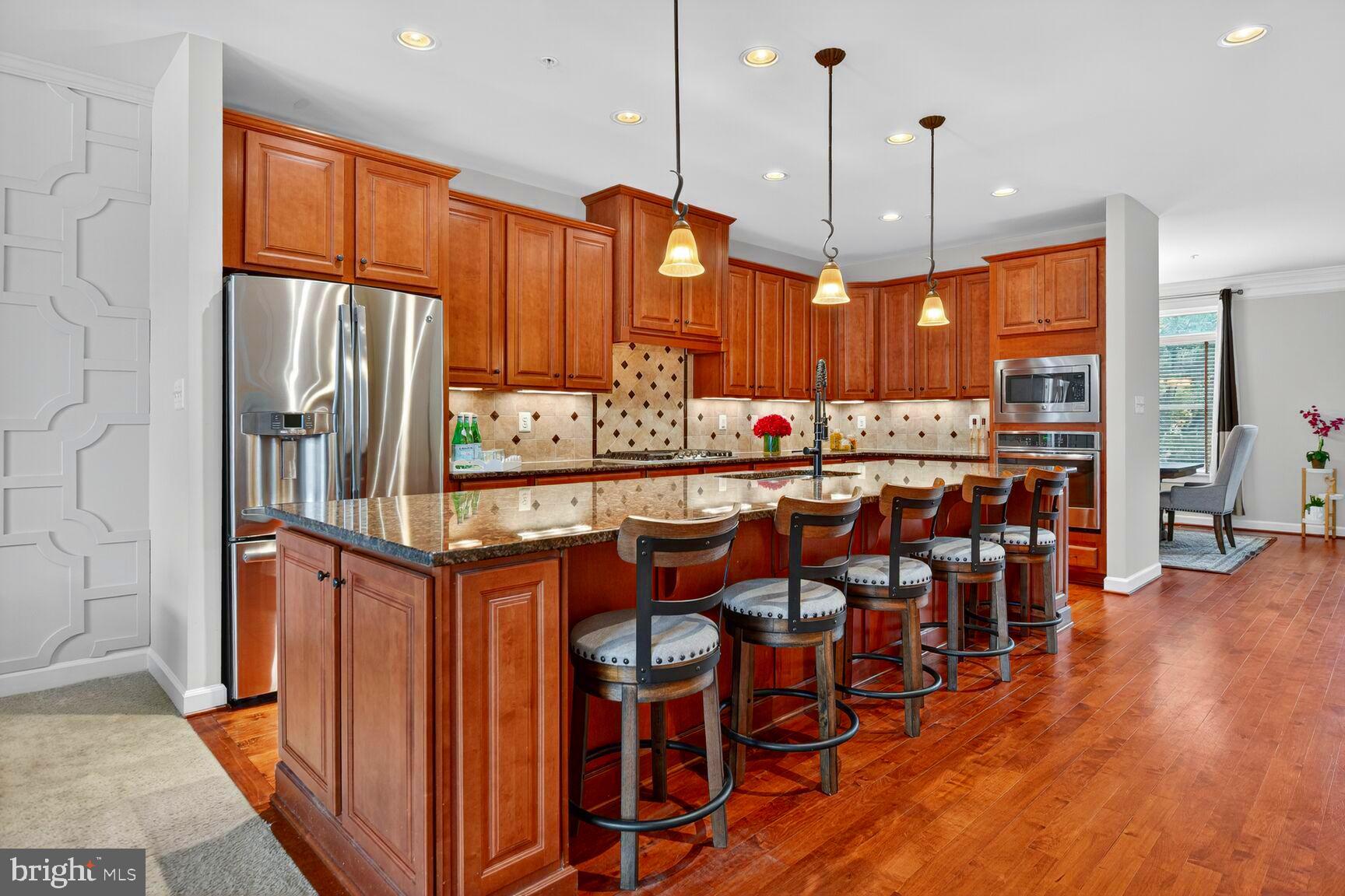 PARKLANDS AT WATKINS MILL - Residential