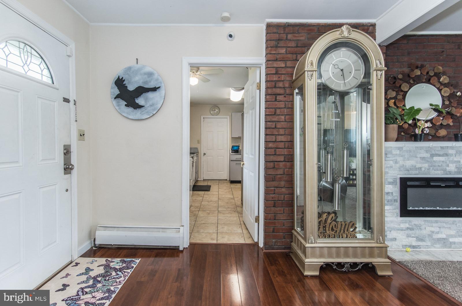 SNOWBALL GATE - Residential