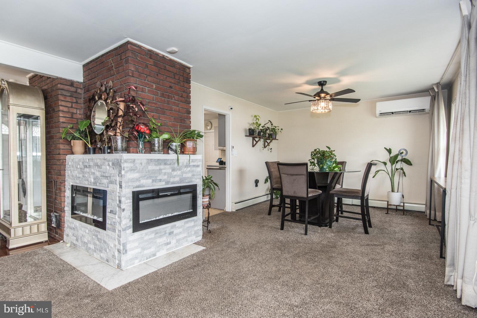 SNOWBALL GATE - Residential