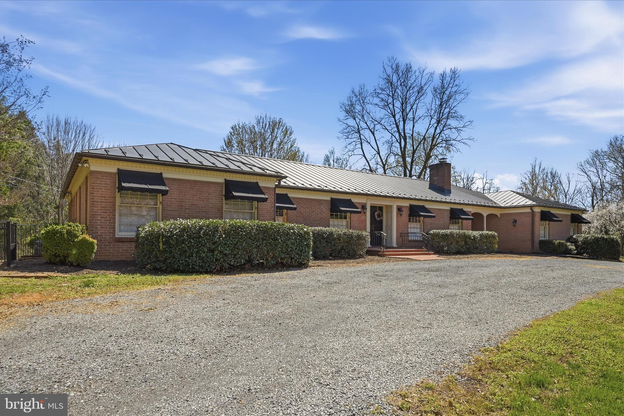 WINCHESTER - Residential