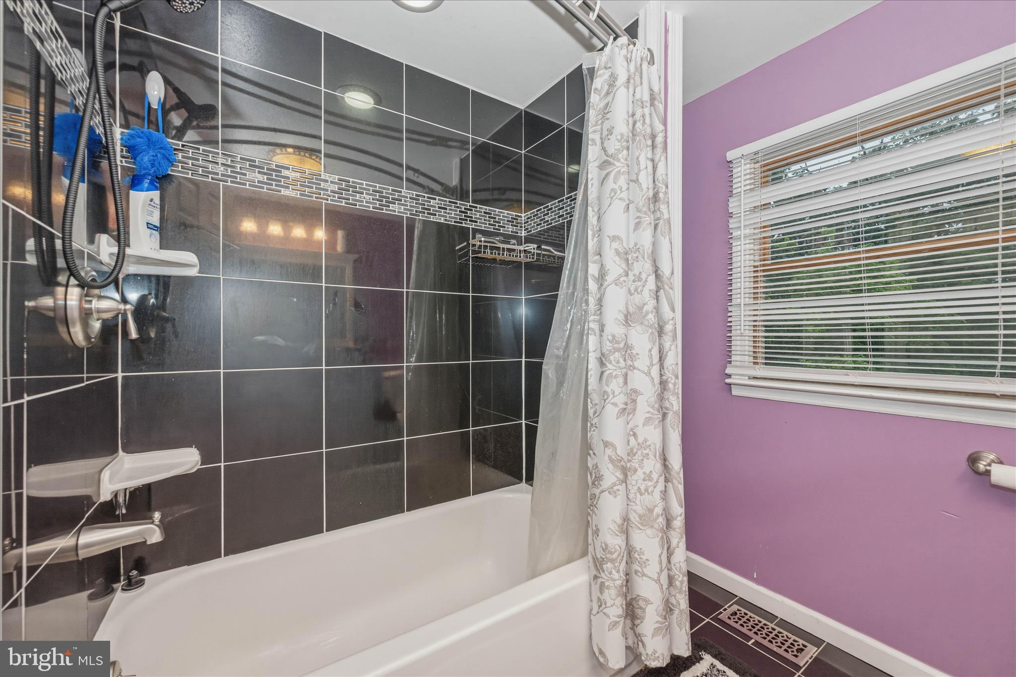 HILL-N-DALE ACRES - Residential