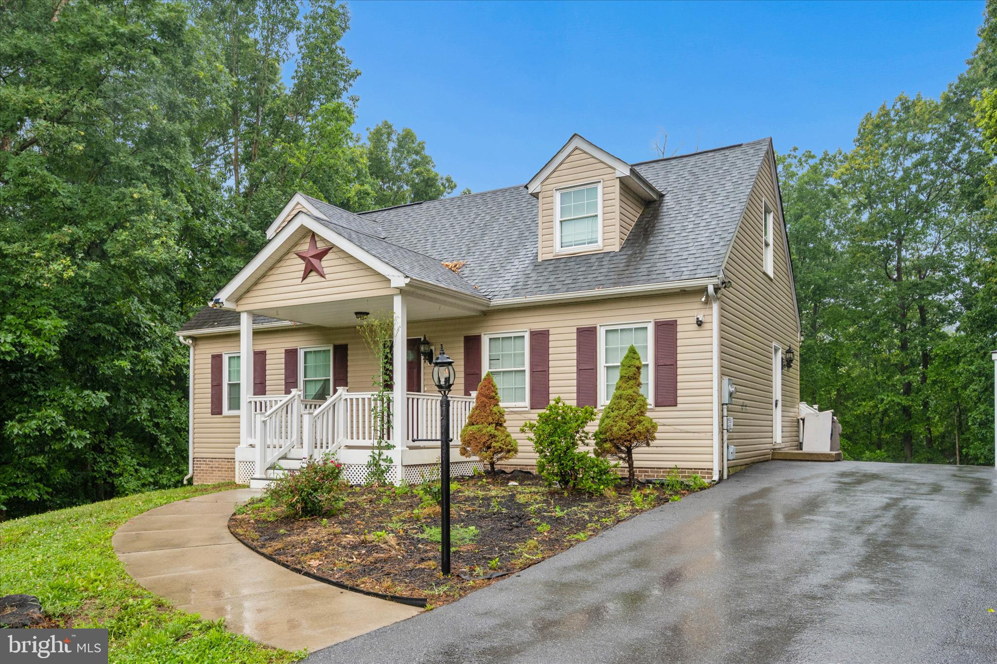 HILL-N-DALE ACRES - Residential