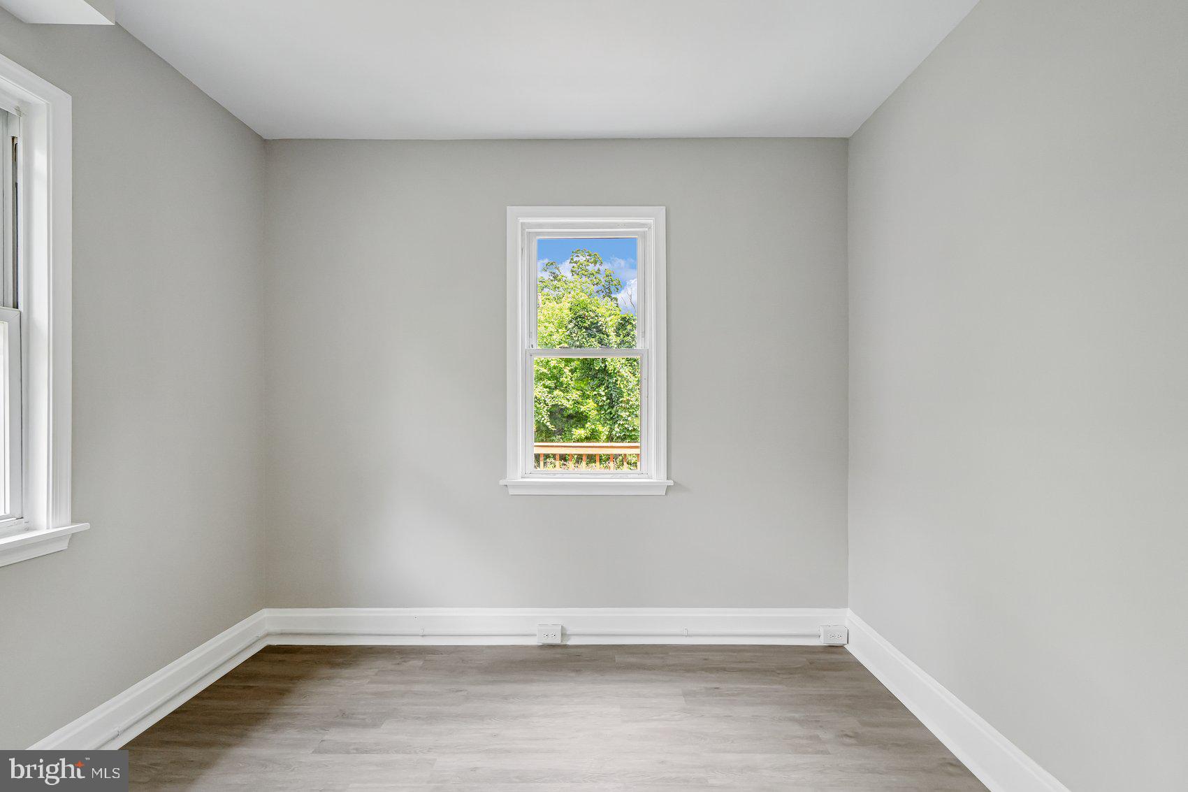 WINDSOR HILLS - Residential