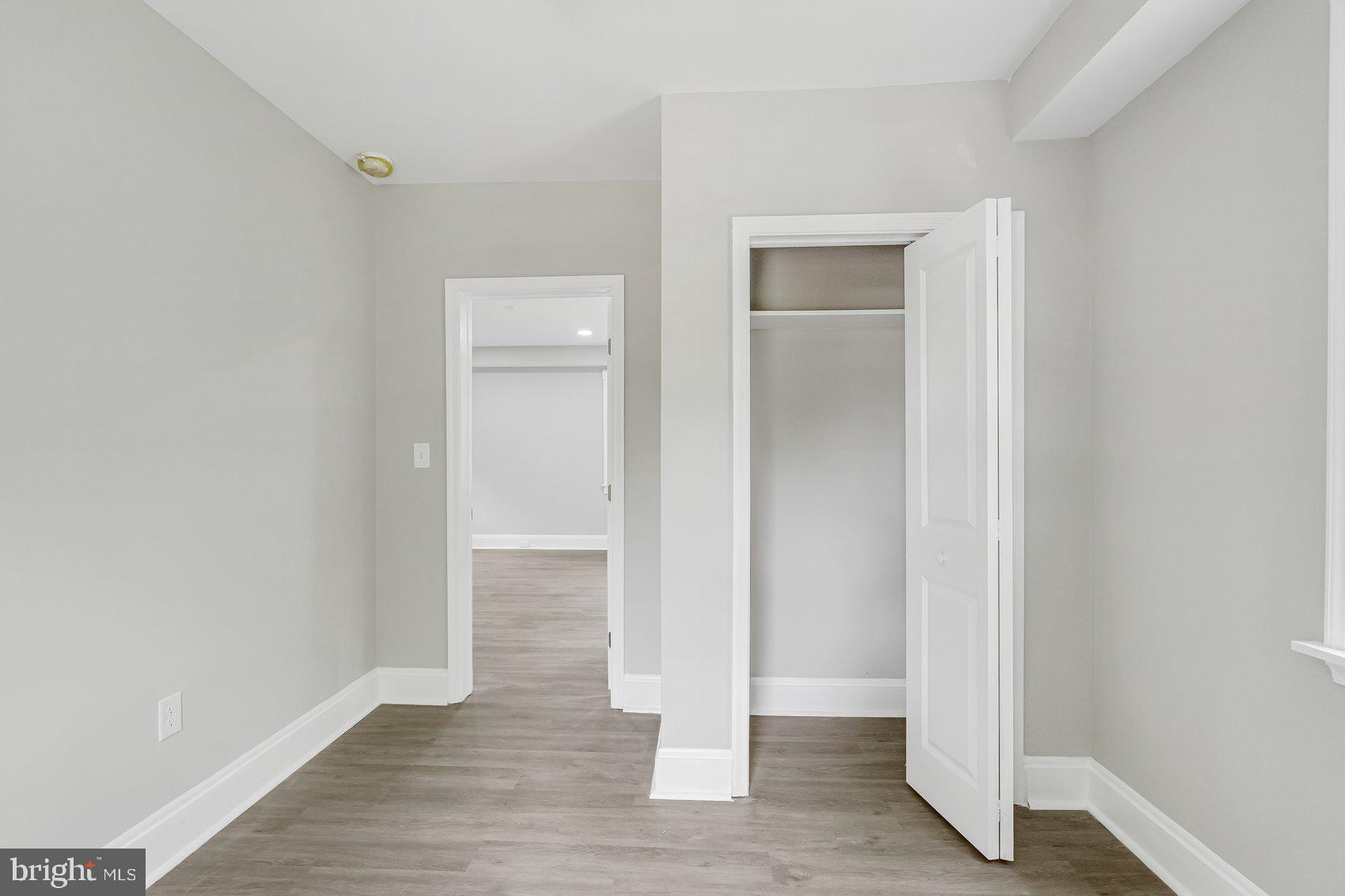 WINDSOR HILLS - Residential