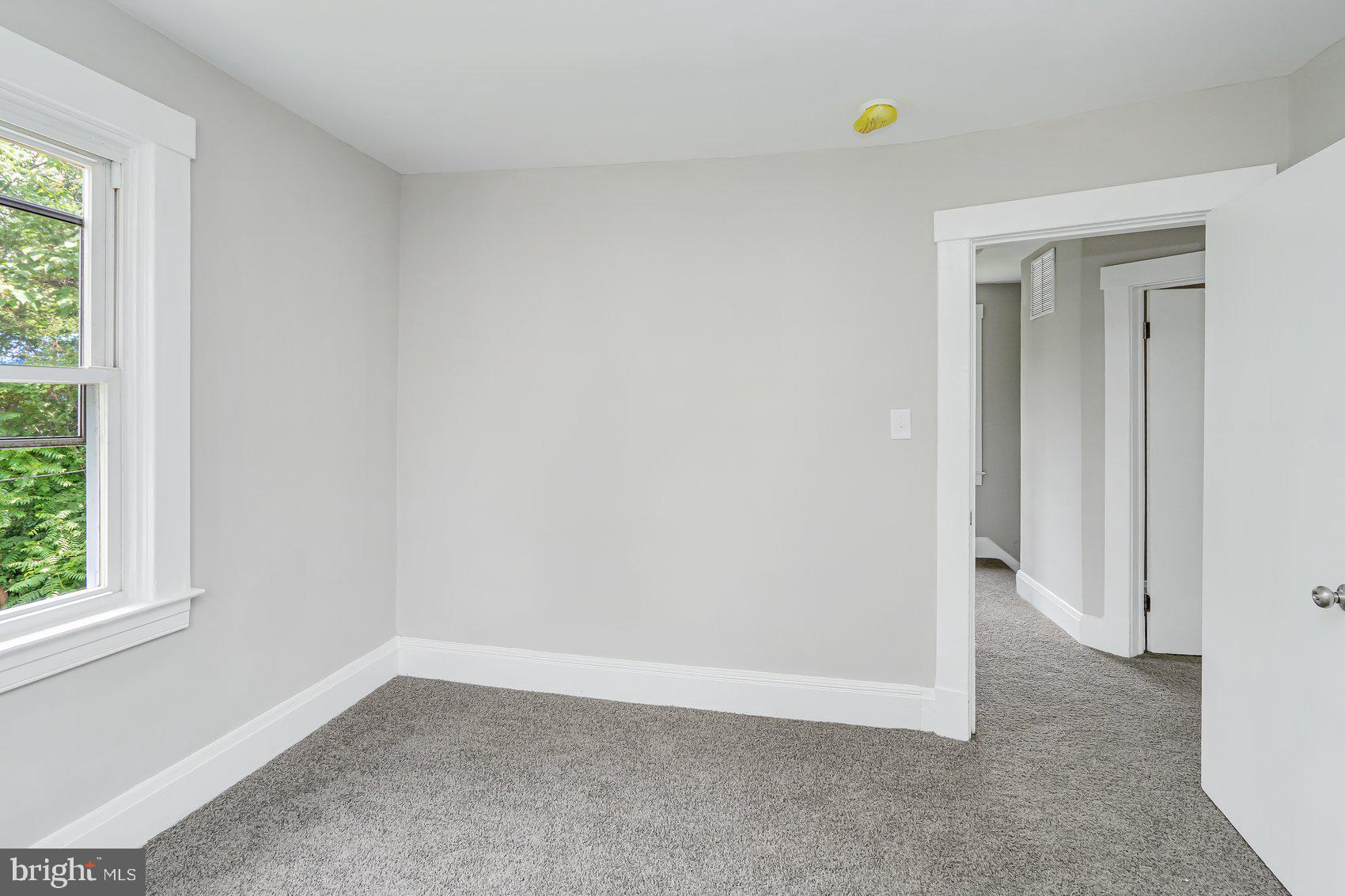 WINDSOR HILLS - Residential