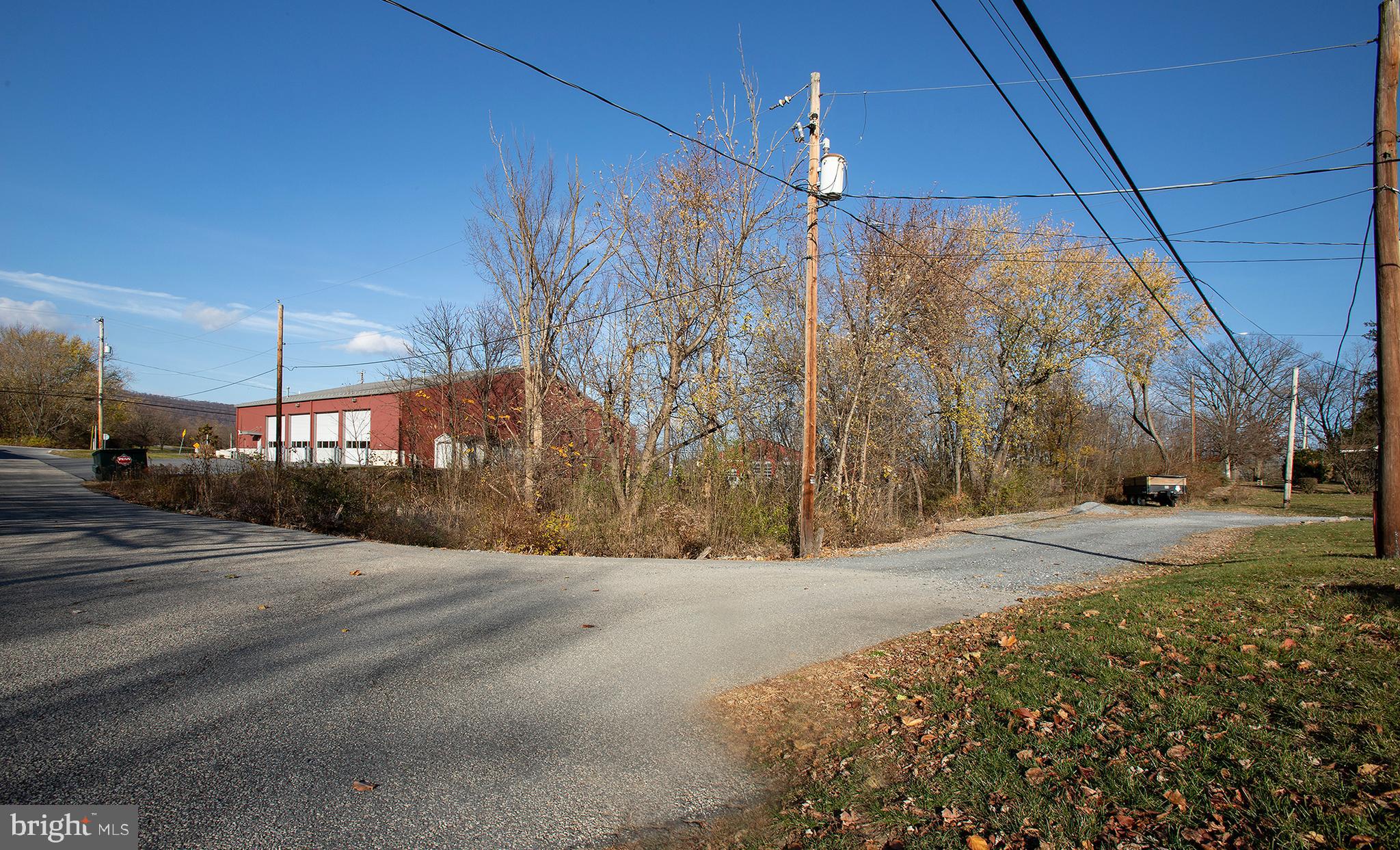 LOWER PAXTON TOWNSHIP - Land