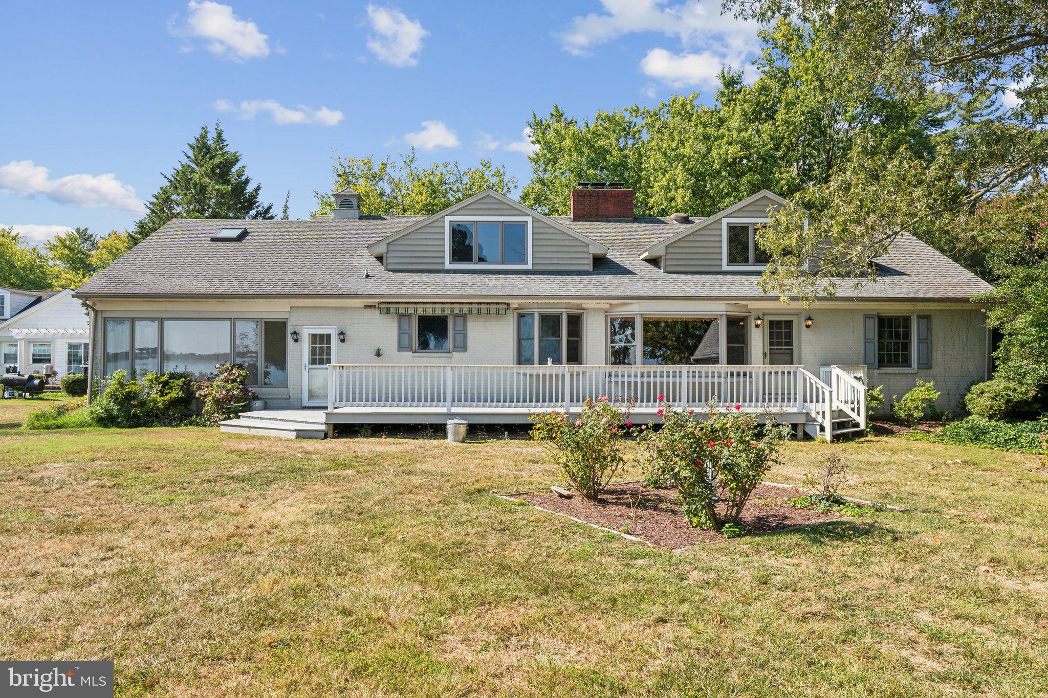 RIO VISTA - Residential