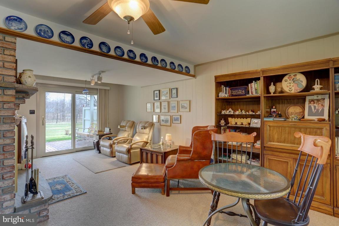 FOXCHASE - Residential