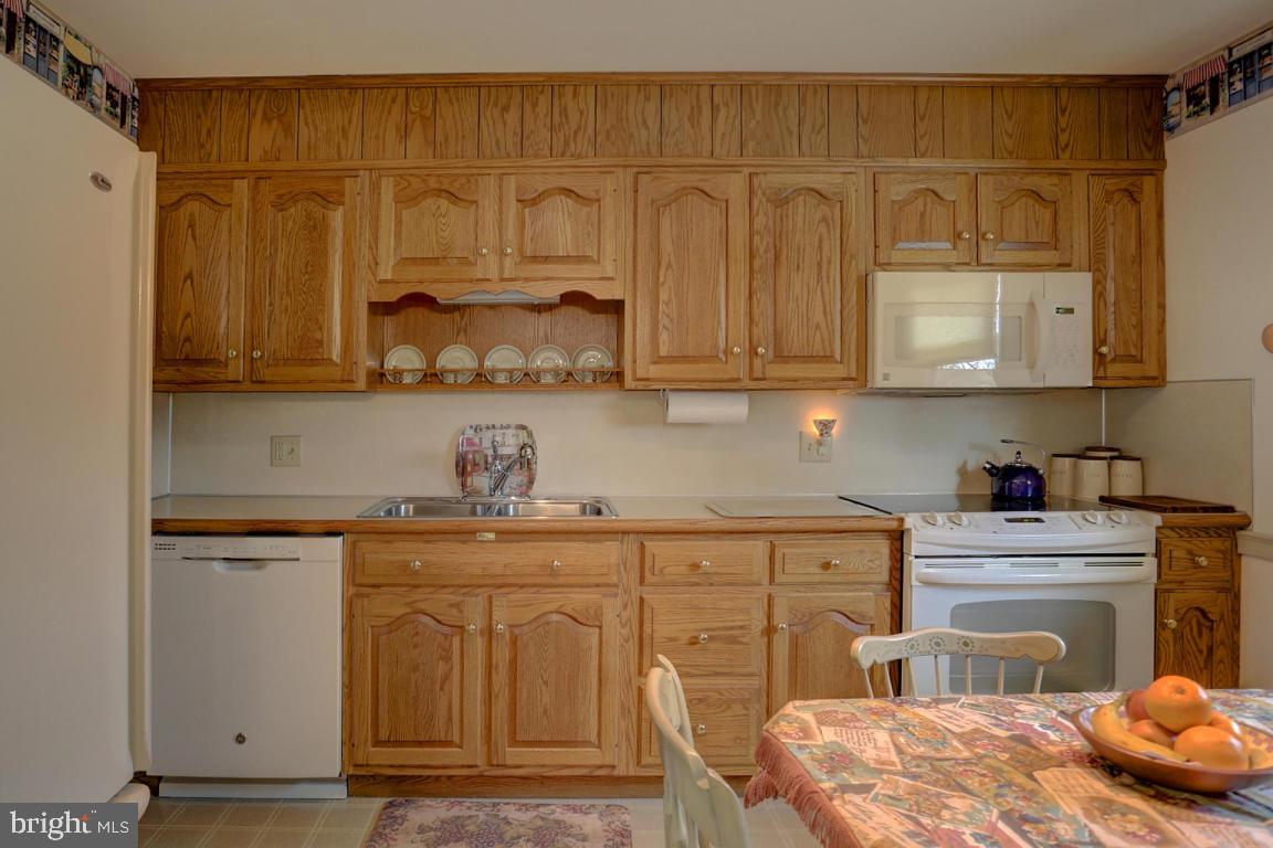 FOXCHASE - Residential
