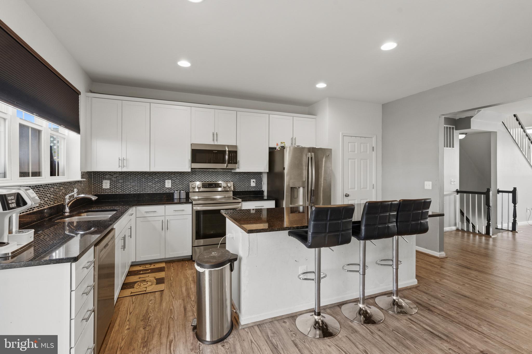 MAYFAIR - Residential
