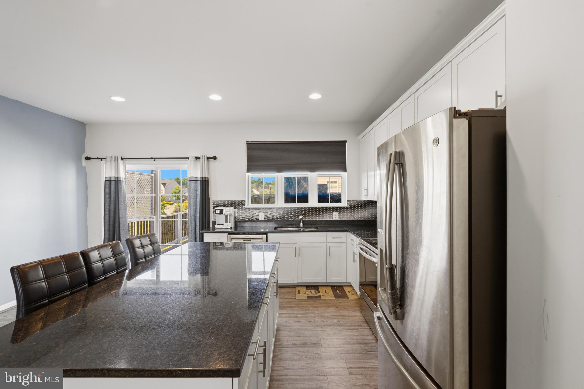 MAYFAIR - Residential