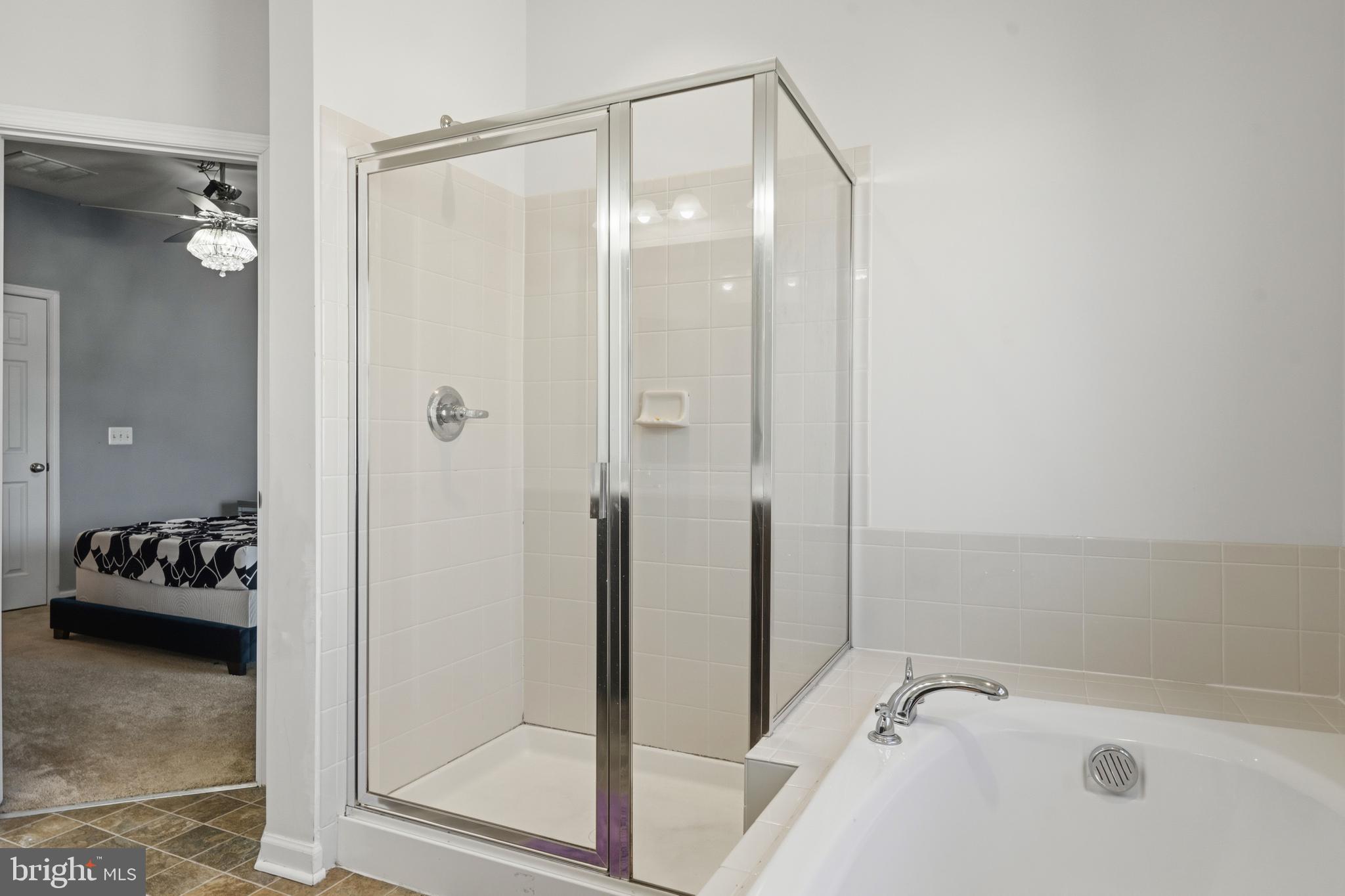 MAYFAIR - Residential