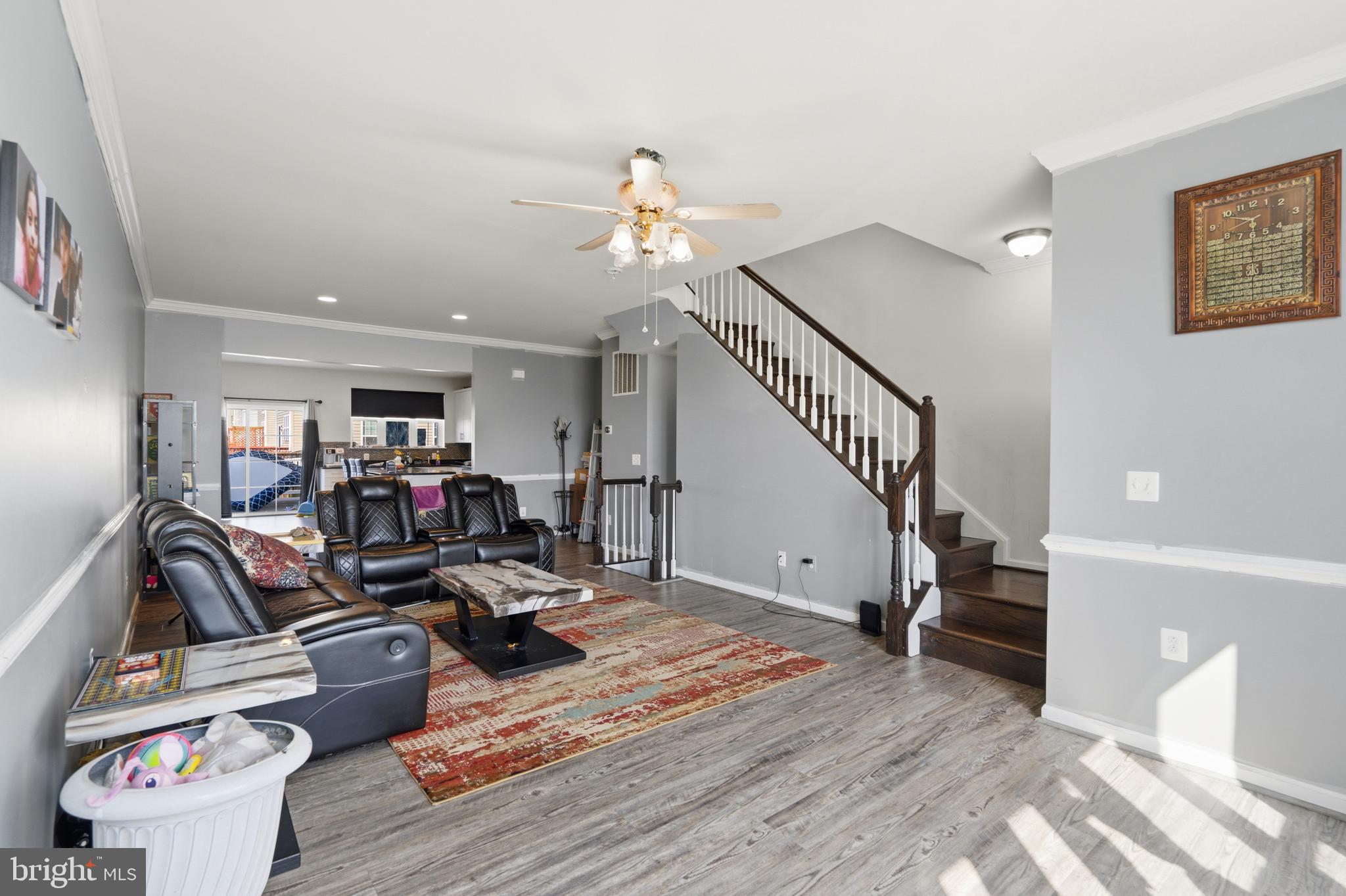 MAYFAIR - Residential