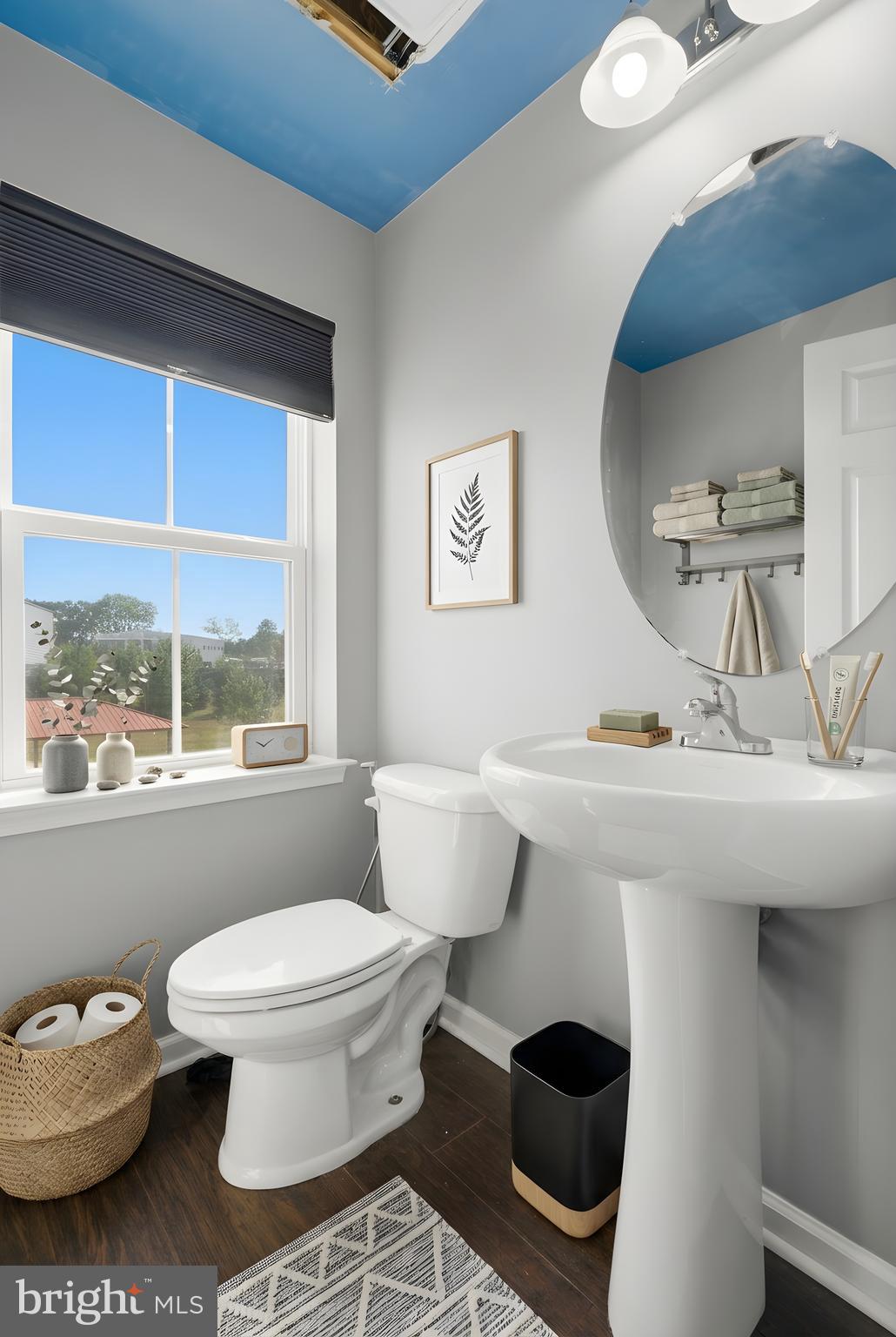 MAYFAIR - Residential