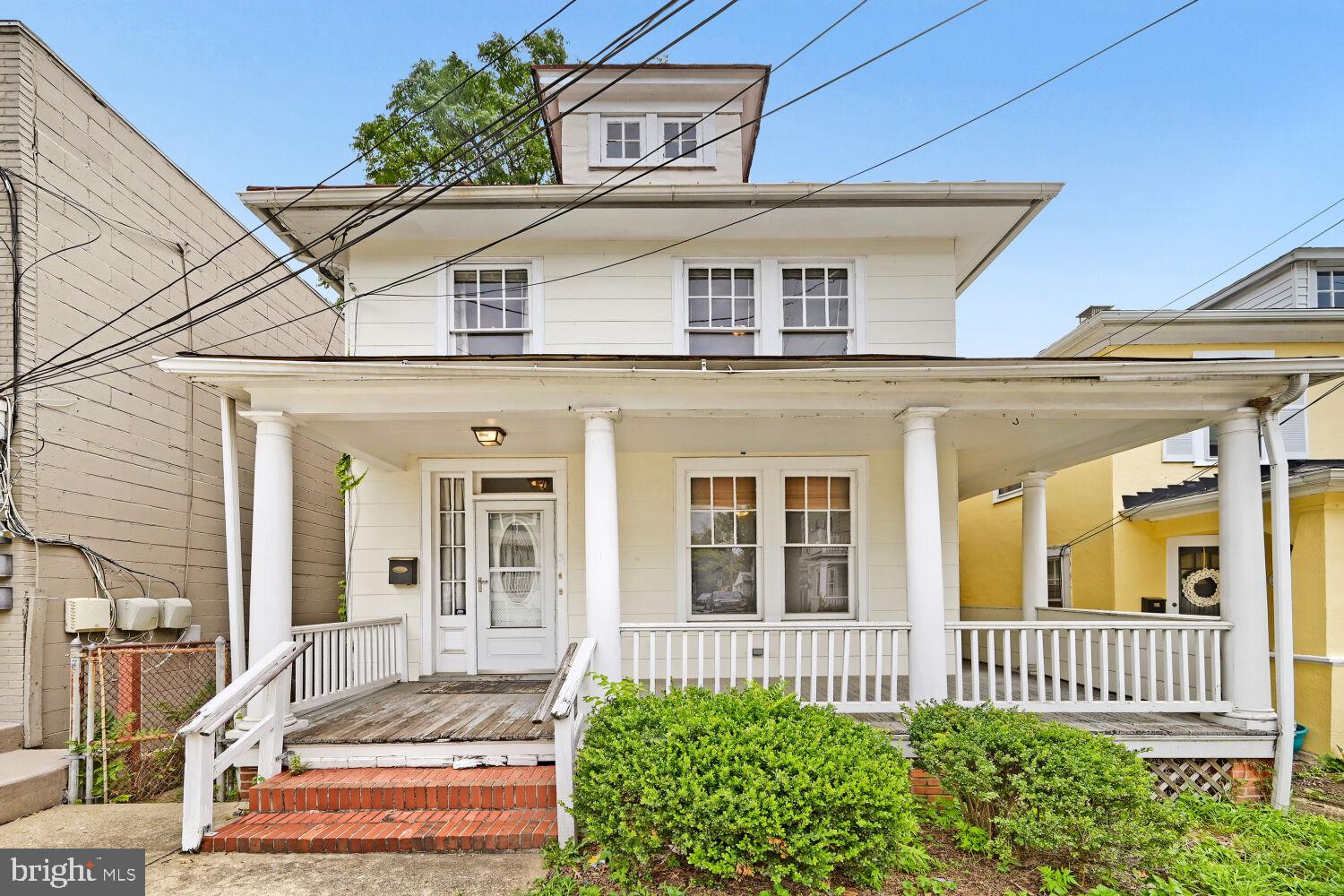 MURRAY HILL - Residential