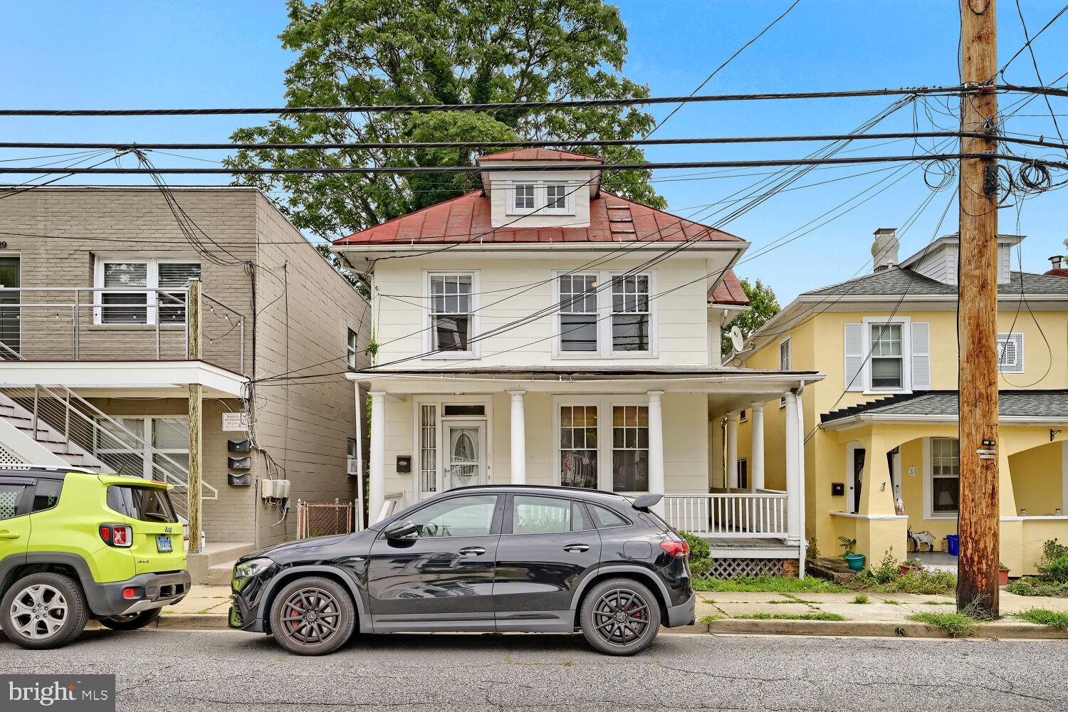 MURRAY HILL - Residential