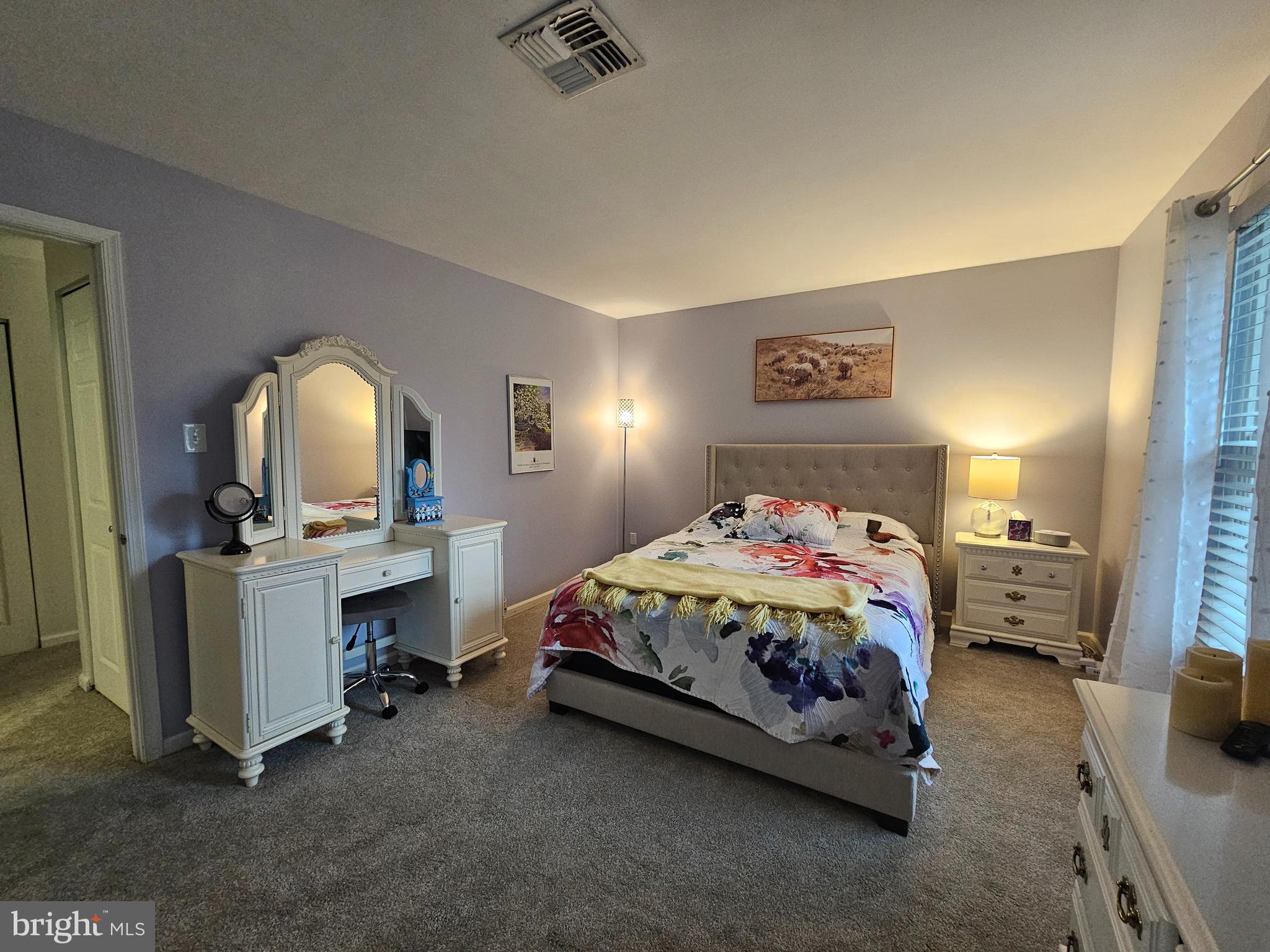 BRADFORD SQUARE - Residential Lease