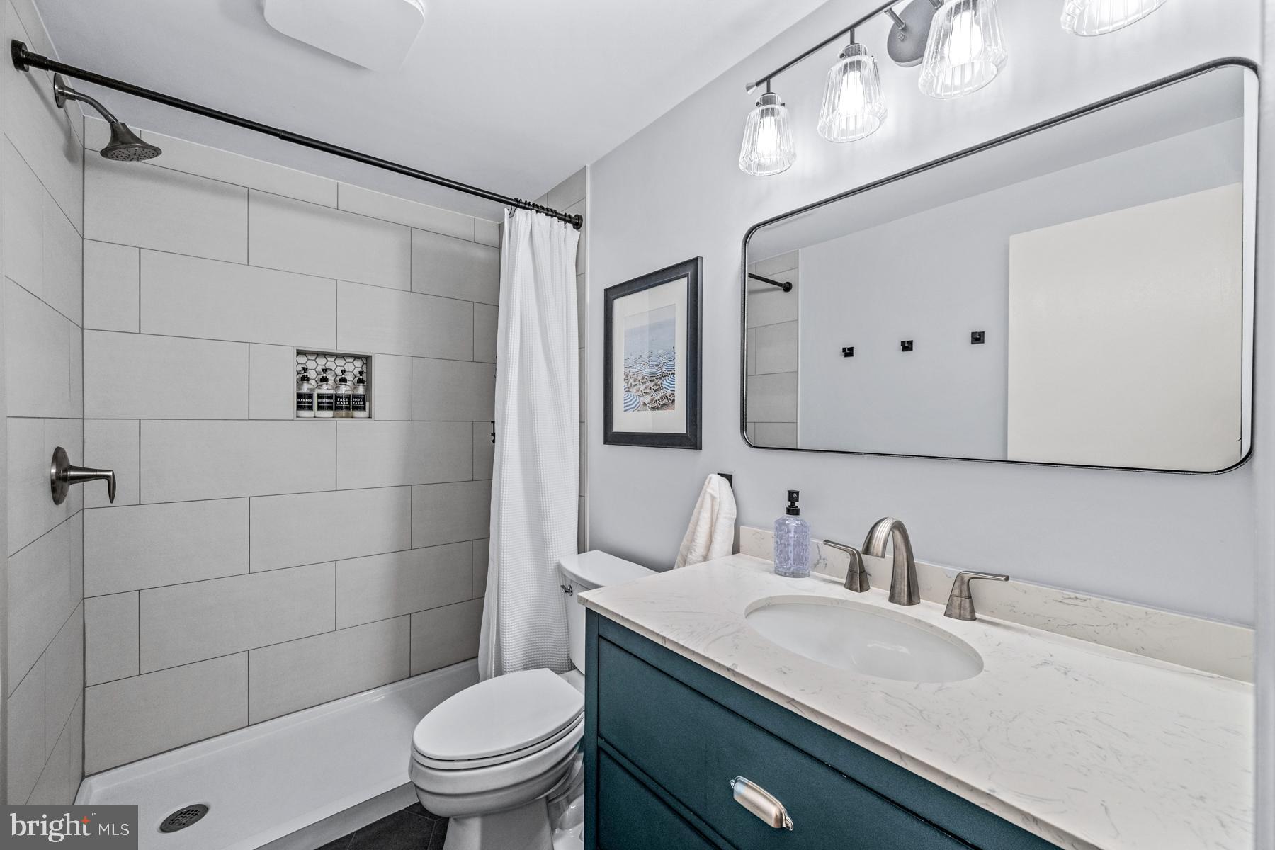 HALLOWELL - Residential