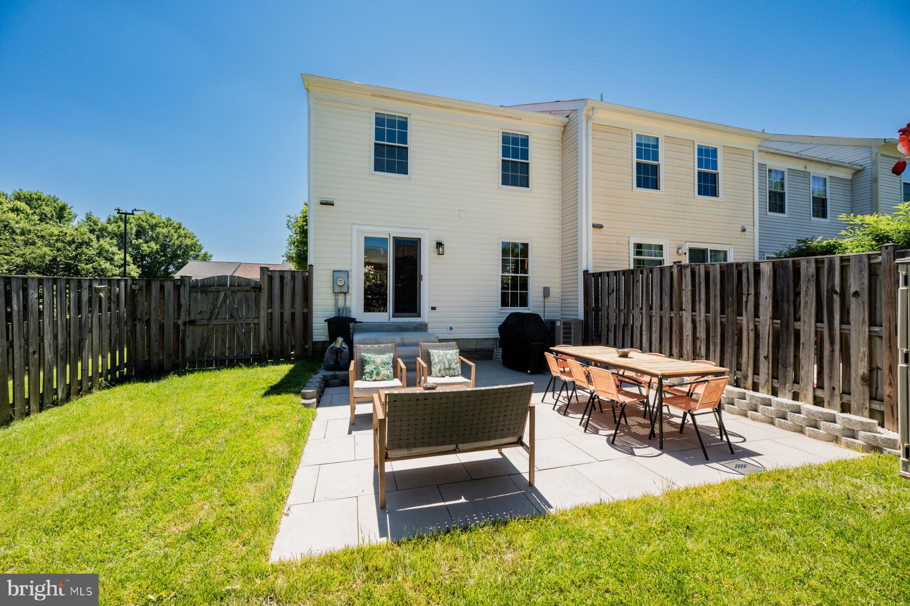 HALLOWELL - Residential