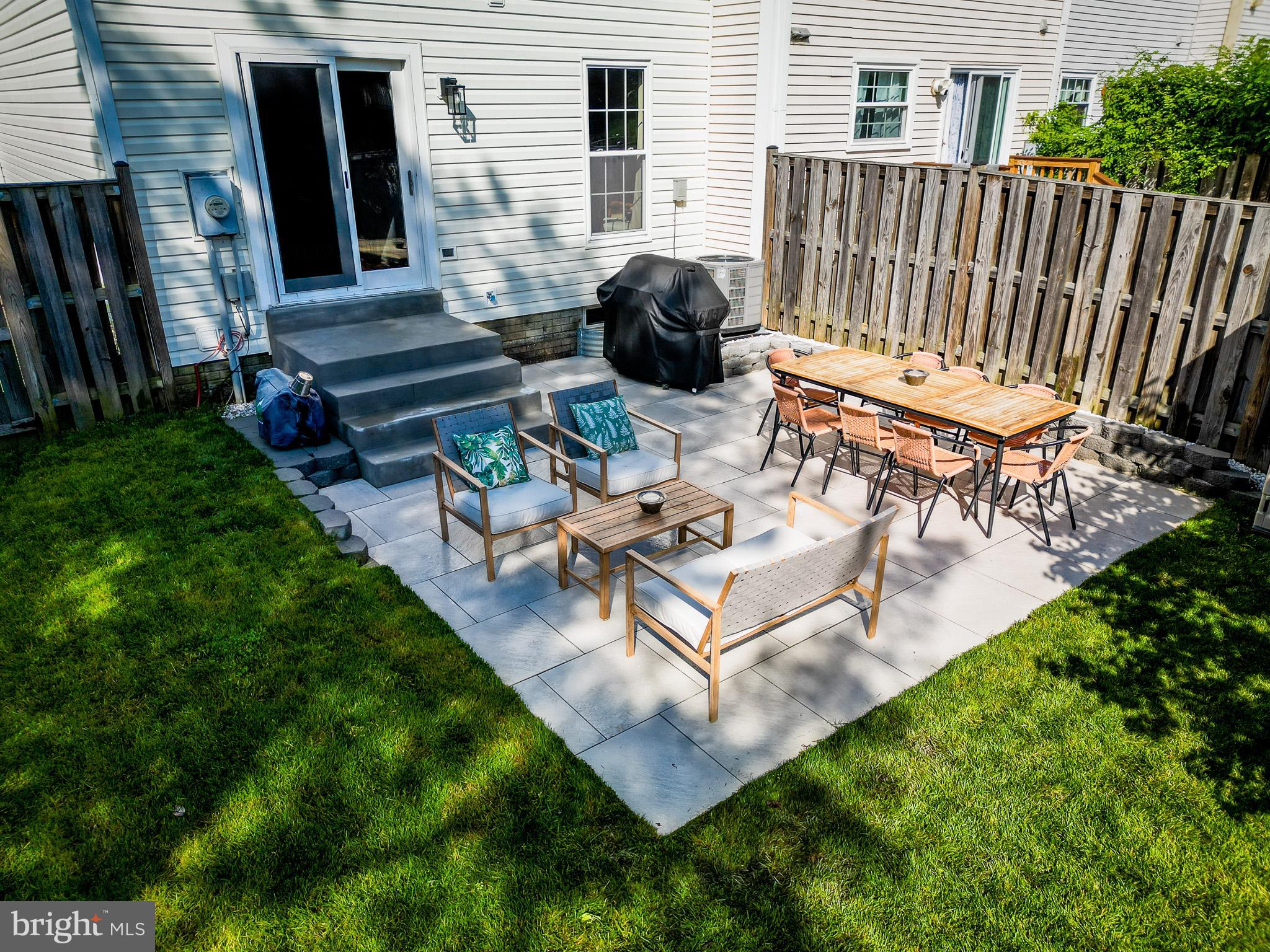 HALLOWELL - Residential