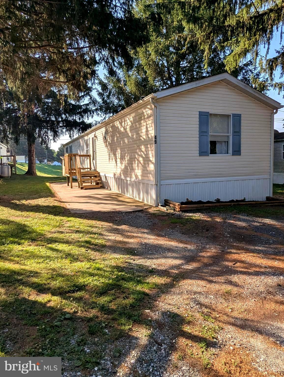 Welcome home to this well-maintained 2002 Skyline mobile home, ready for its new owner! This spacious 3-bedroom, 2-bath single-wide is located in the peaceful Hillandale Homes community in Finksburg, Maryland.
Step inside to find fresh paint throughout, creating a bright and inviting atmosphere. The functional floor plan offers comfortable living spaces, while all appliances convey, making this home truly move-in ready. The primary bedroom provides a private bathroom, and two additional bedrooms offer flexibility for family, guests, or a home office. As well as a shed for extra storage.
Enjoy affordable living in a quiet community conveniently located near shopping, dining, and major commuter routes. Whether you're a first-time buyer, downsizing, or looking for an affordable housing option, this home is a must-see.
All residents must be approved by the park. Lot rent adjust yearly & is currently 740.00. Lot rent  includes trash pick up 2 x's weekly, snow removal of the common roads, water and sewer.  All residents are responsible for maintaining their lot. Schedule your showing today and see everything this charming home has to offer! All residents must fill out the paper application and the online 
 https://apply.link/5avVLiI