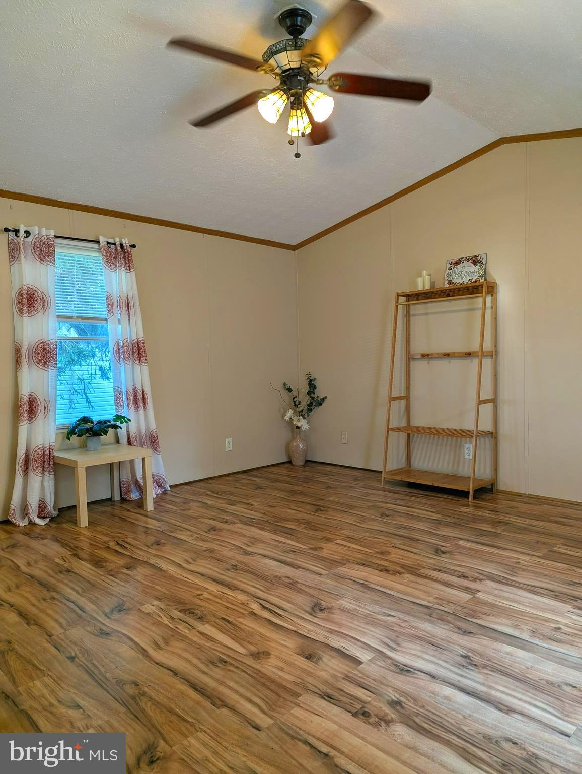 HILLANDALE HOMES - Residential