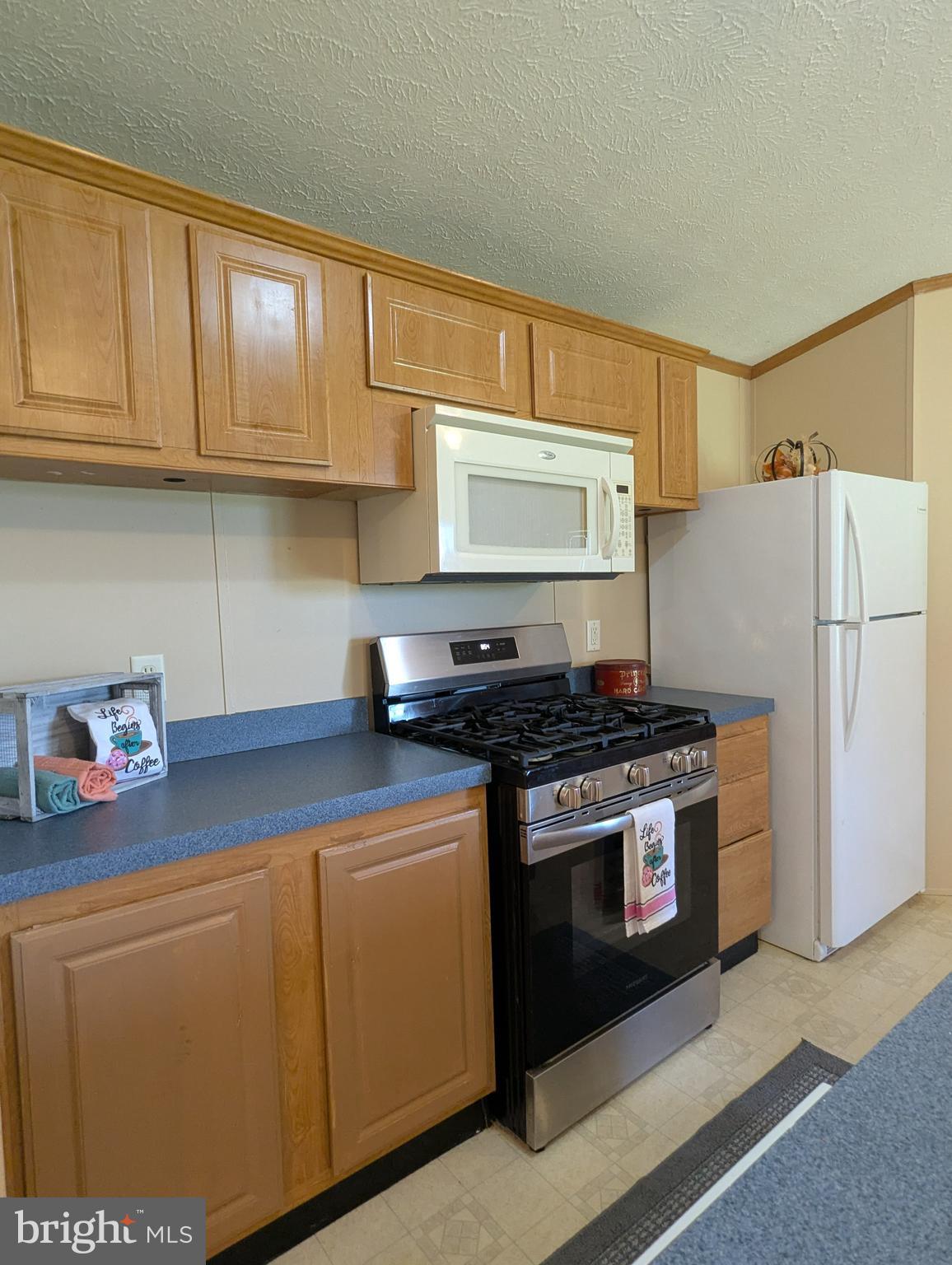 HILLANDALE HOMES - Residential