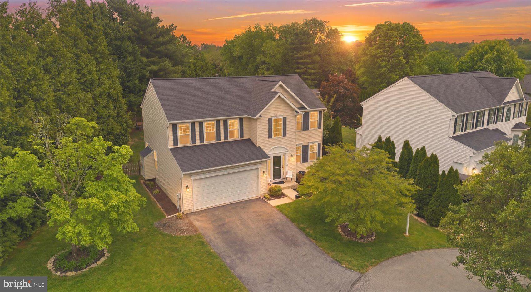 STONERIDGE OVERLOOK - Residential