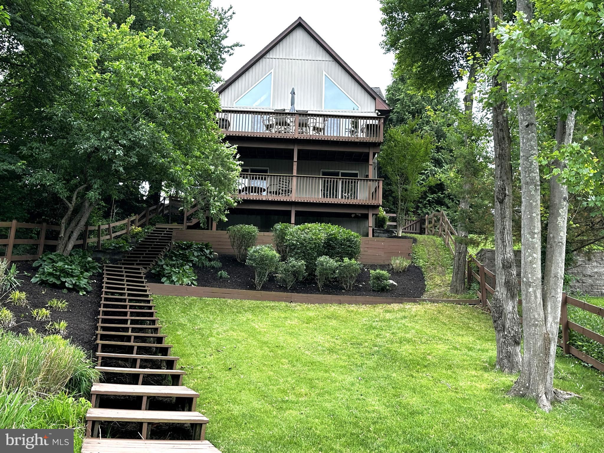 SILVER SANDS - Residential