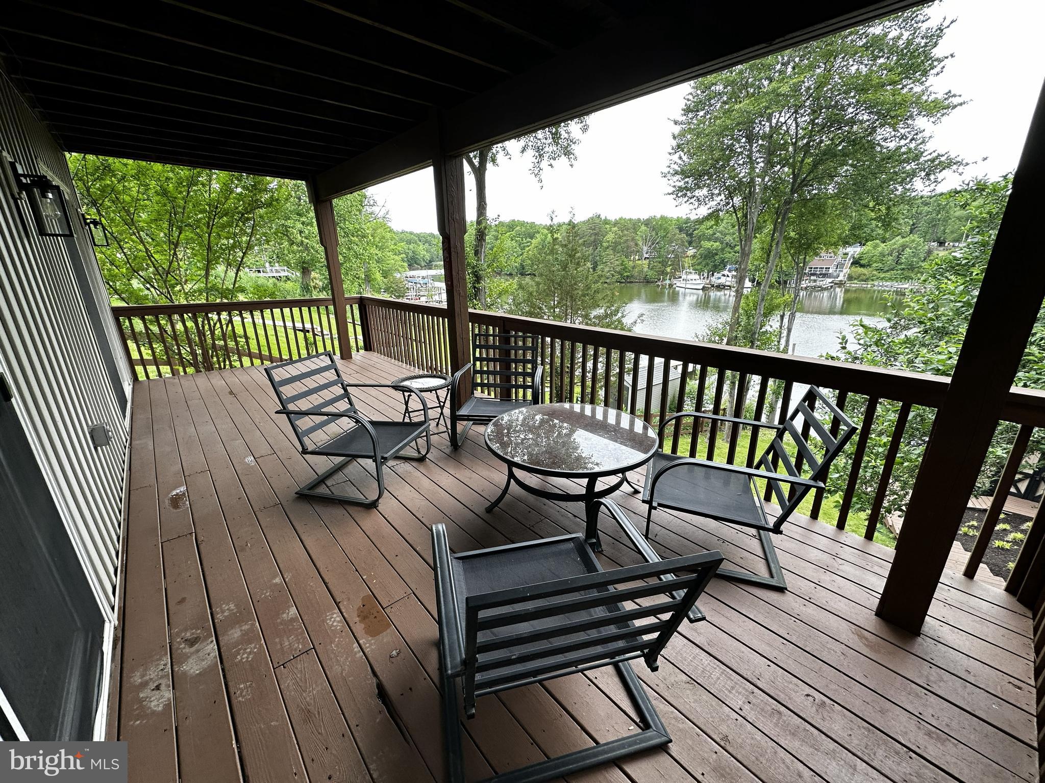 SILVER SANDS - Residential