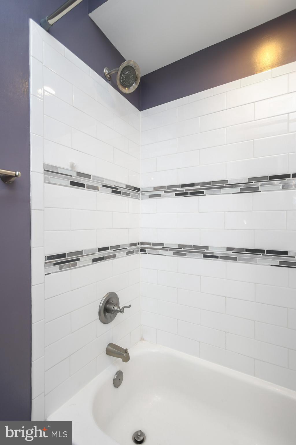 CROMWELL MANOR - Residential Lease