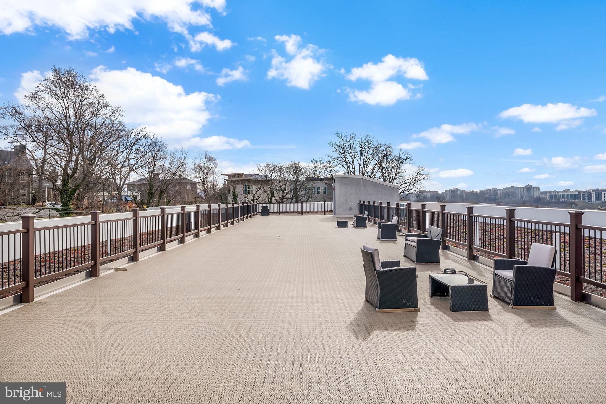 WISSAHICKON - Residential Lease