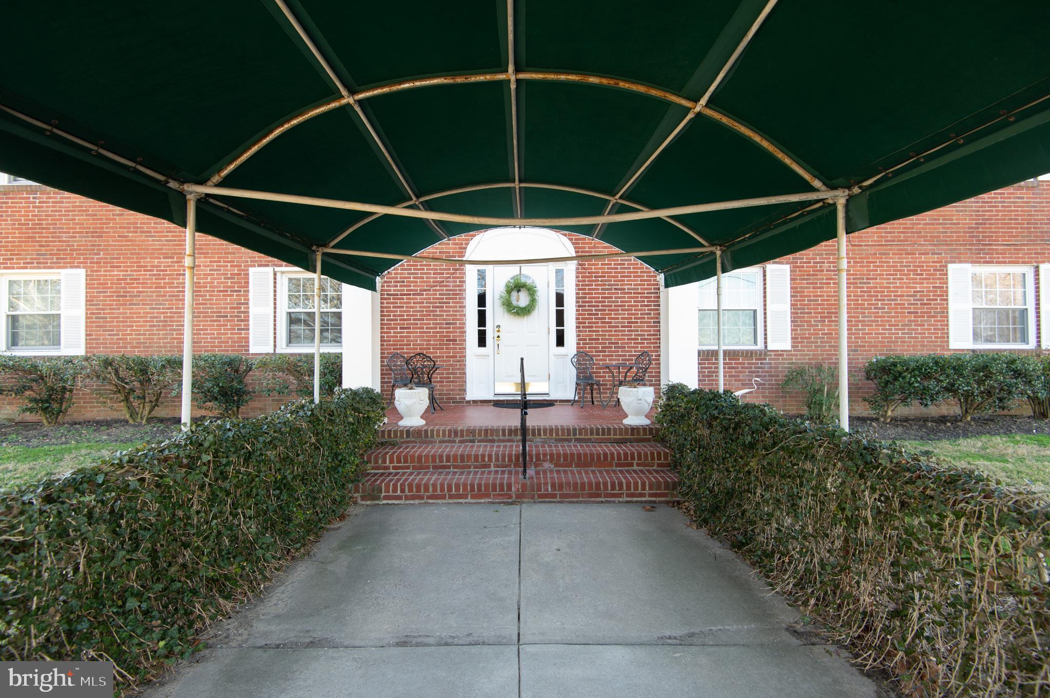 HISTORIC WEST END - Residential