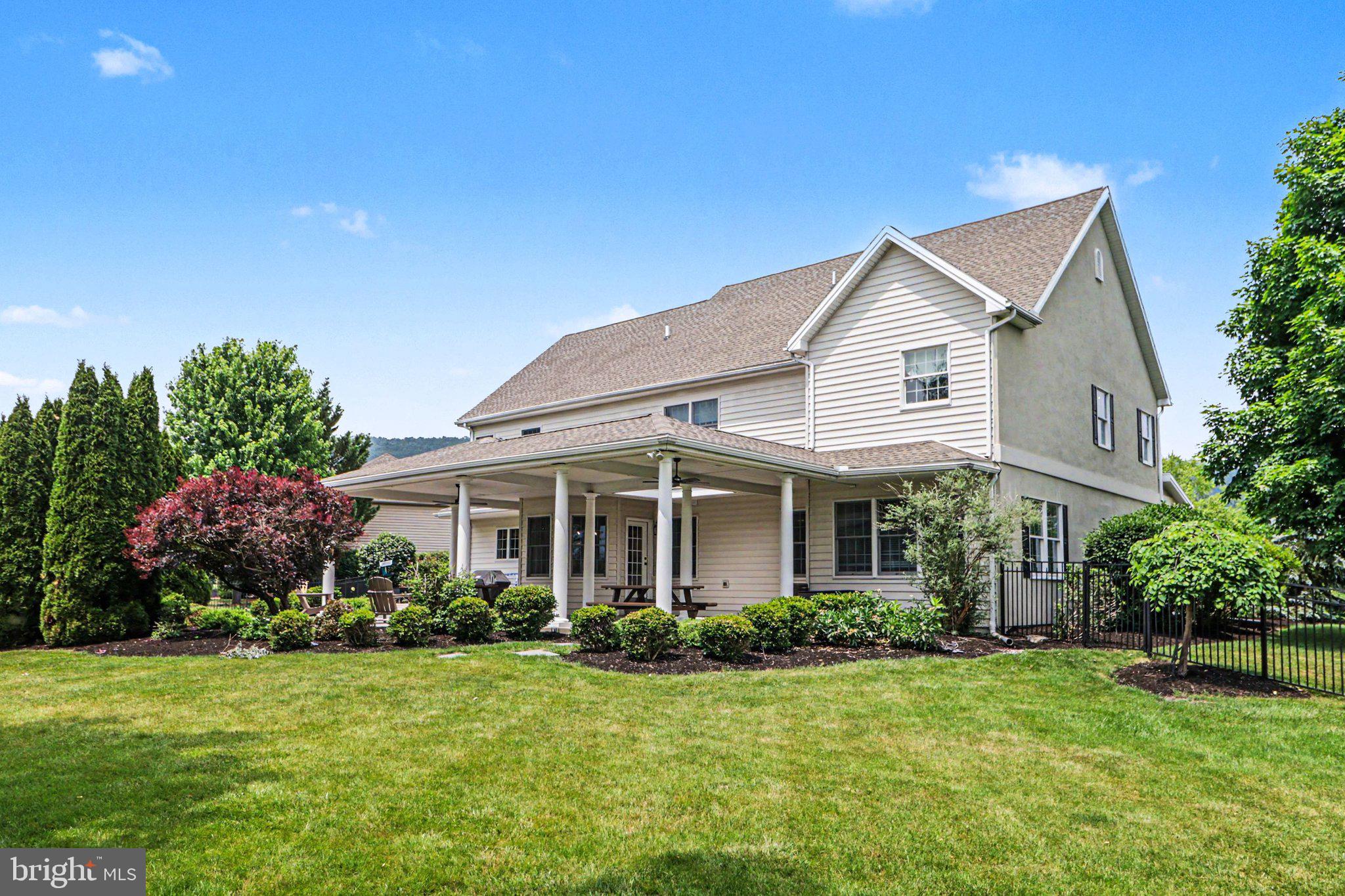 ESTATES OF FOREST HILLS - Residential