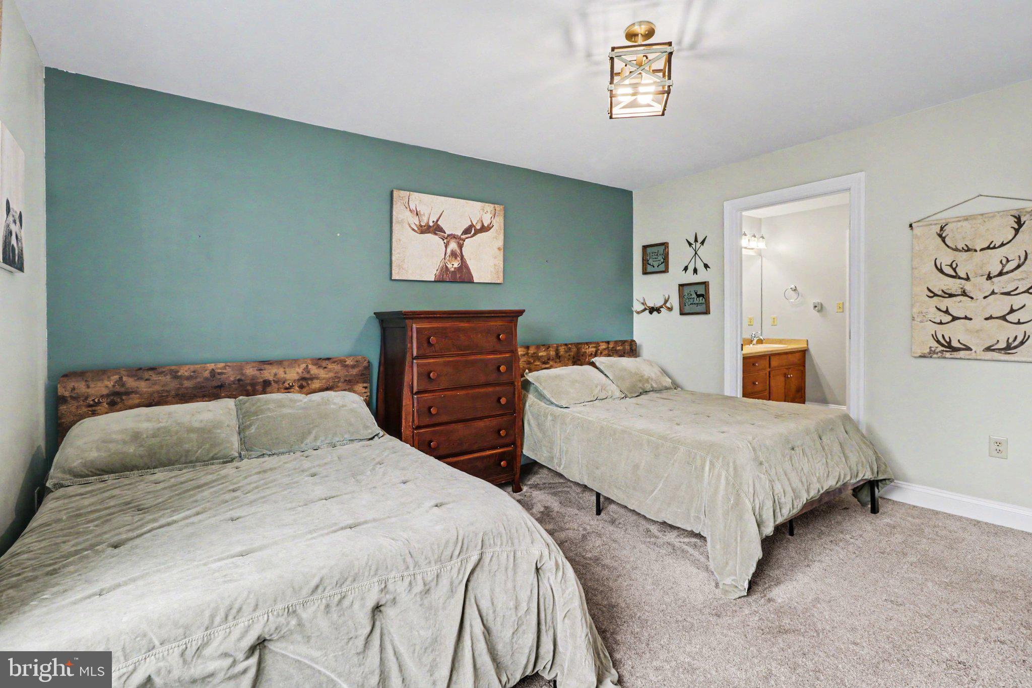 ESTATES OF FOREST HILLS - Residential