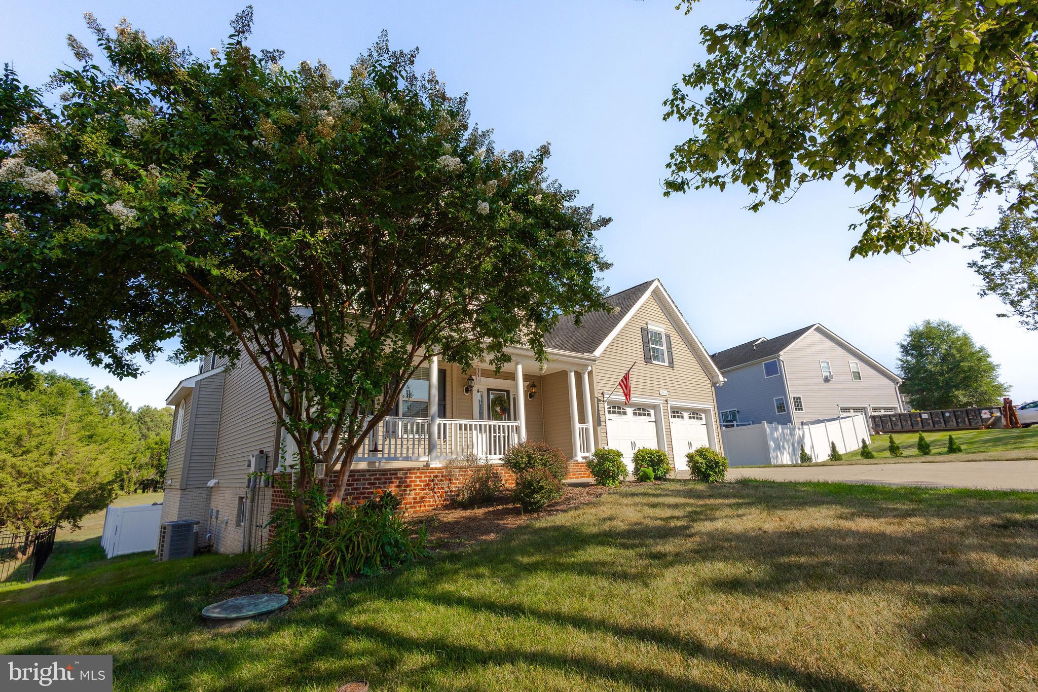 LEONARDS GRANT - Residential