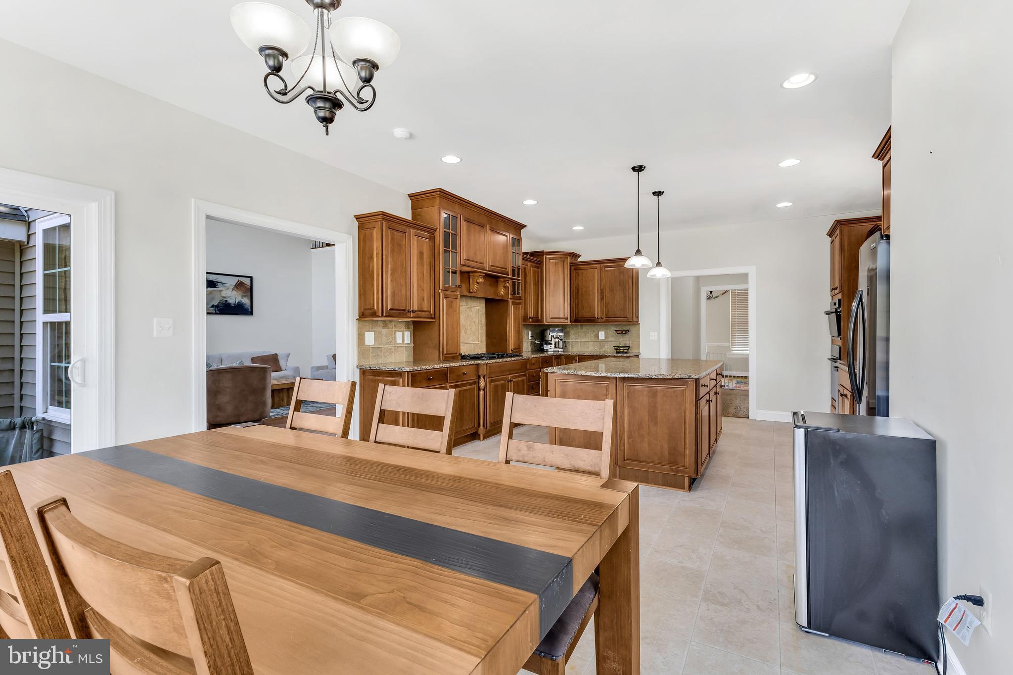 LEONARDS GRANT - Residential