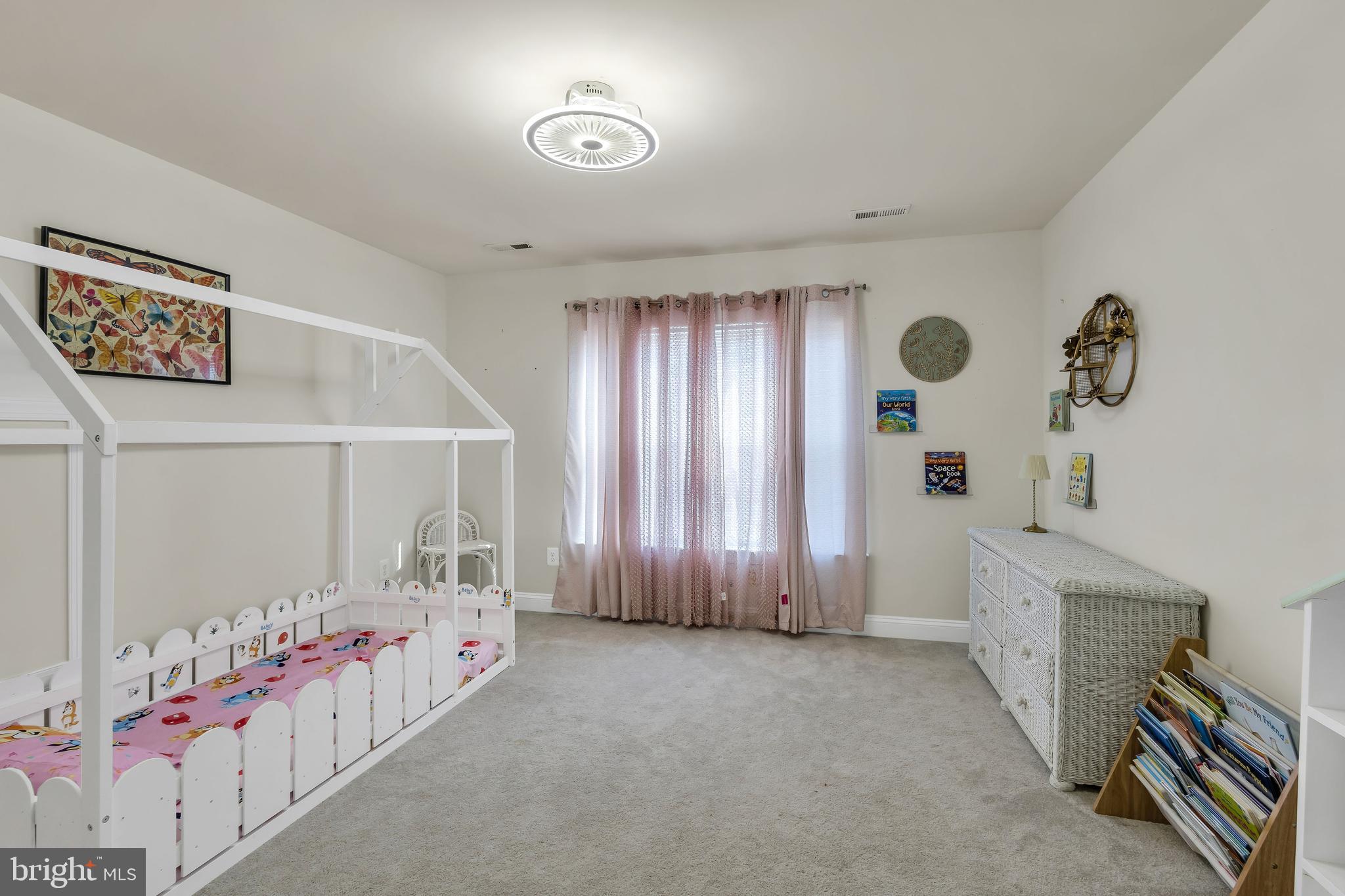LEONARDS GRANT - Residential