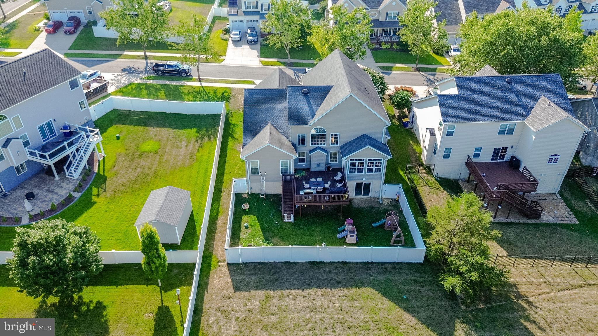 LEONARDS GRANT - Residential