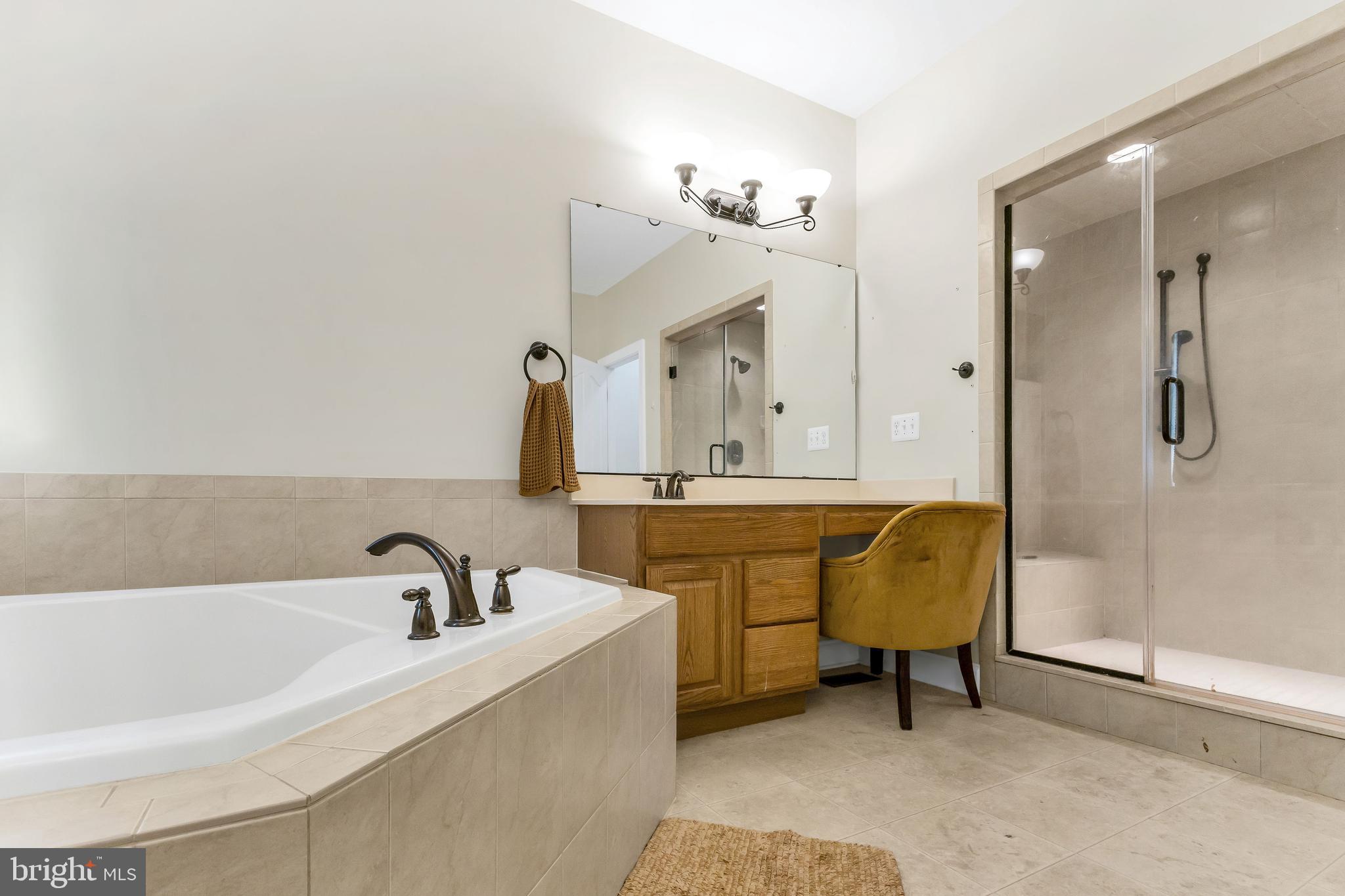 LEONARDS GRANT - Residential
